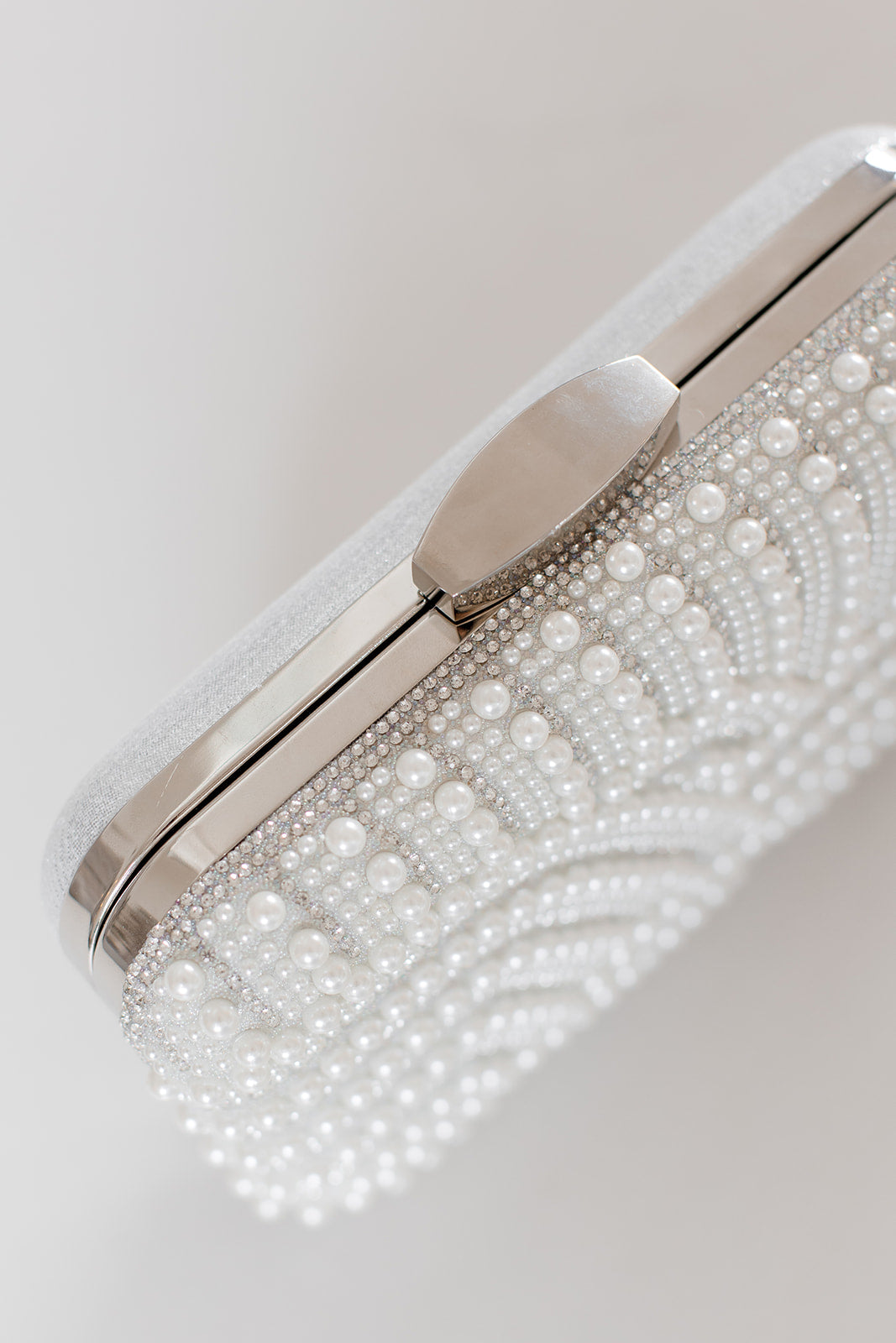 Buy Sirena - Wave Pearl Box Clutch - Silver online | The White Collection Australia