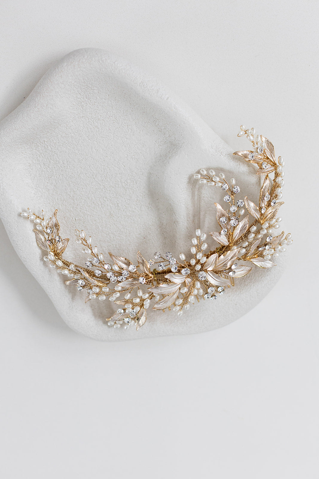 Buy Amelia - Statement Leaf Crystal Pearl Bridal Comb online | The White Collection Australia