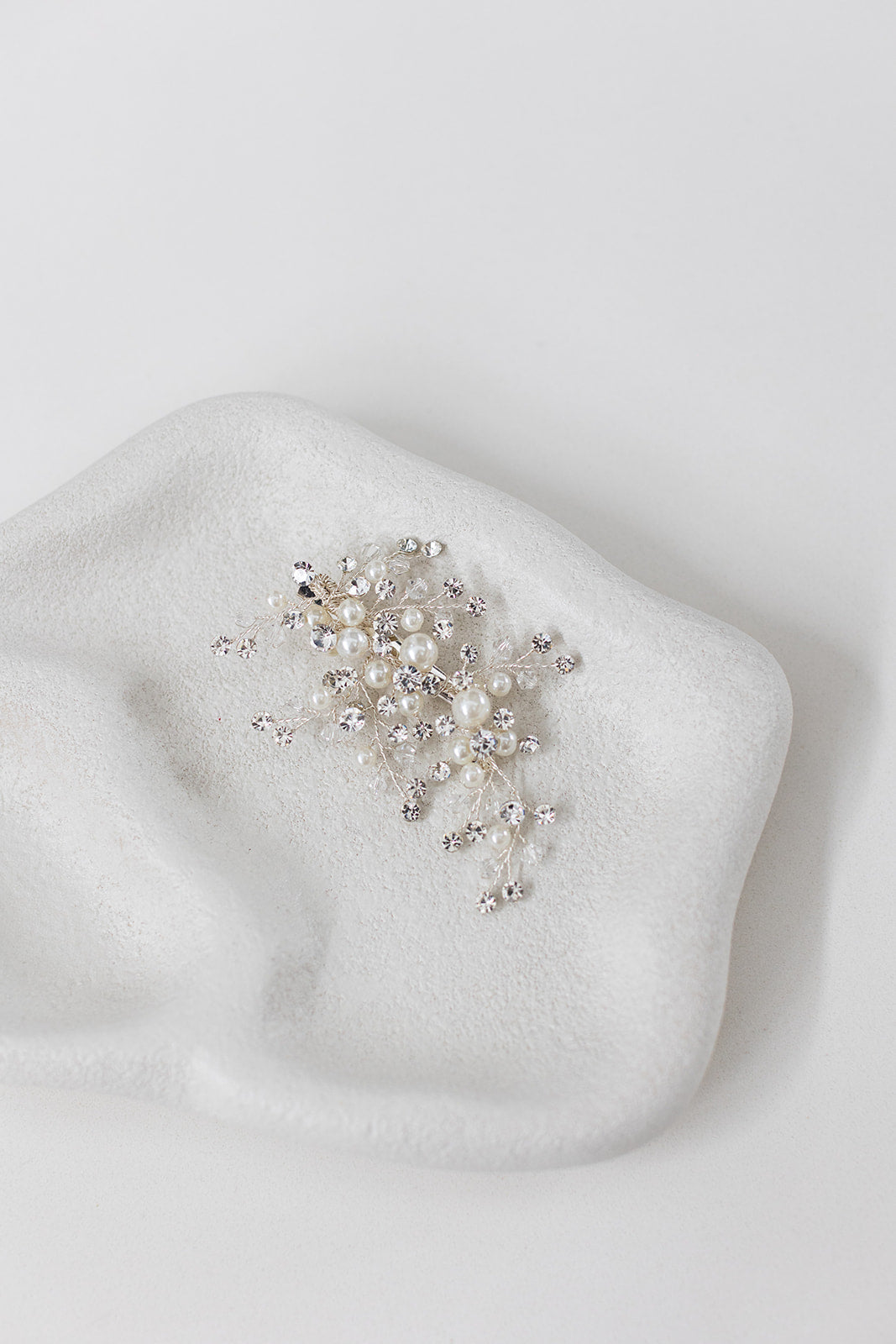 Buy Odette Clips - Refined Crystal & Pearl Hair Clip online | The White Collection Australia