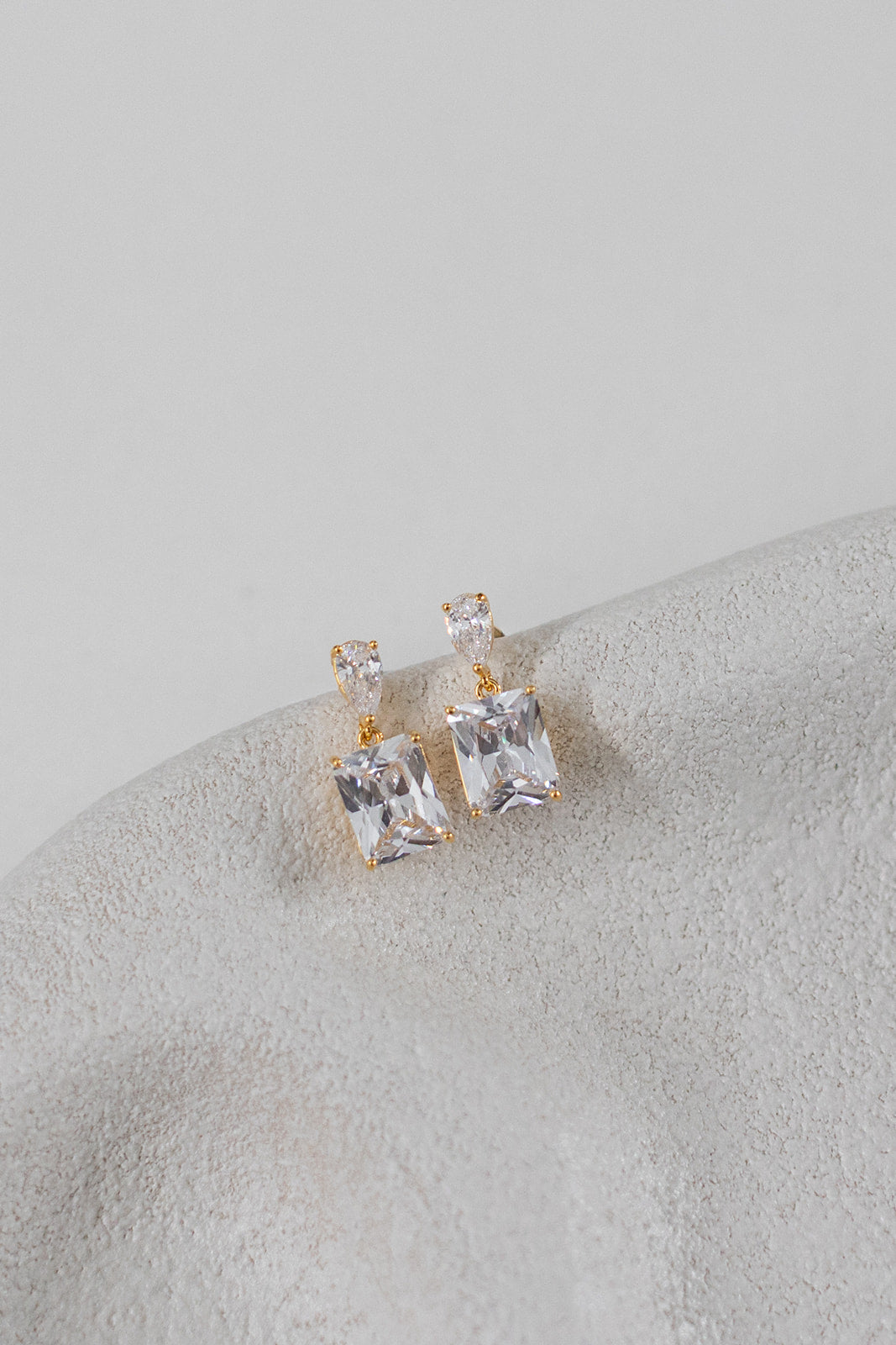 Buy Ellie - Simple Classic Crystal Drop Bridal Earrings online | The White Collection Australia