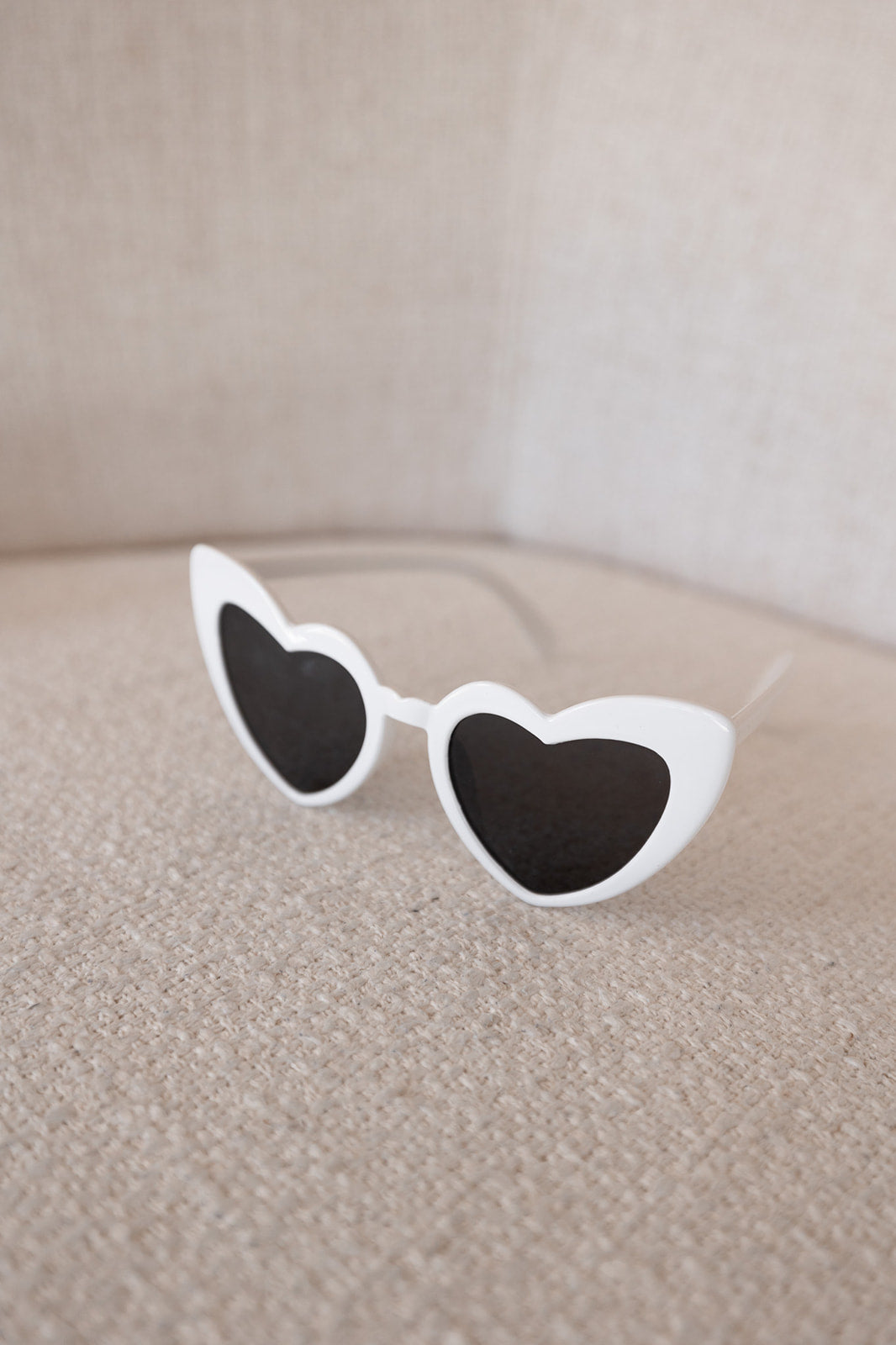 Stella - White Love Heart Sunglasses