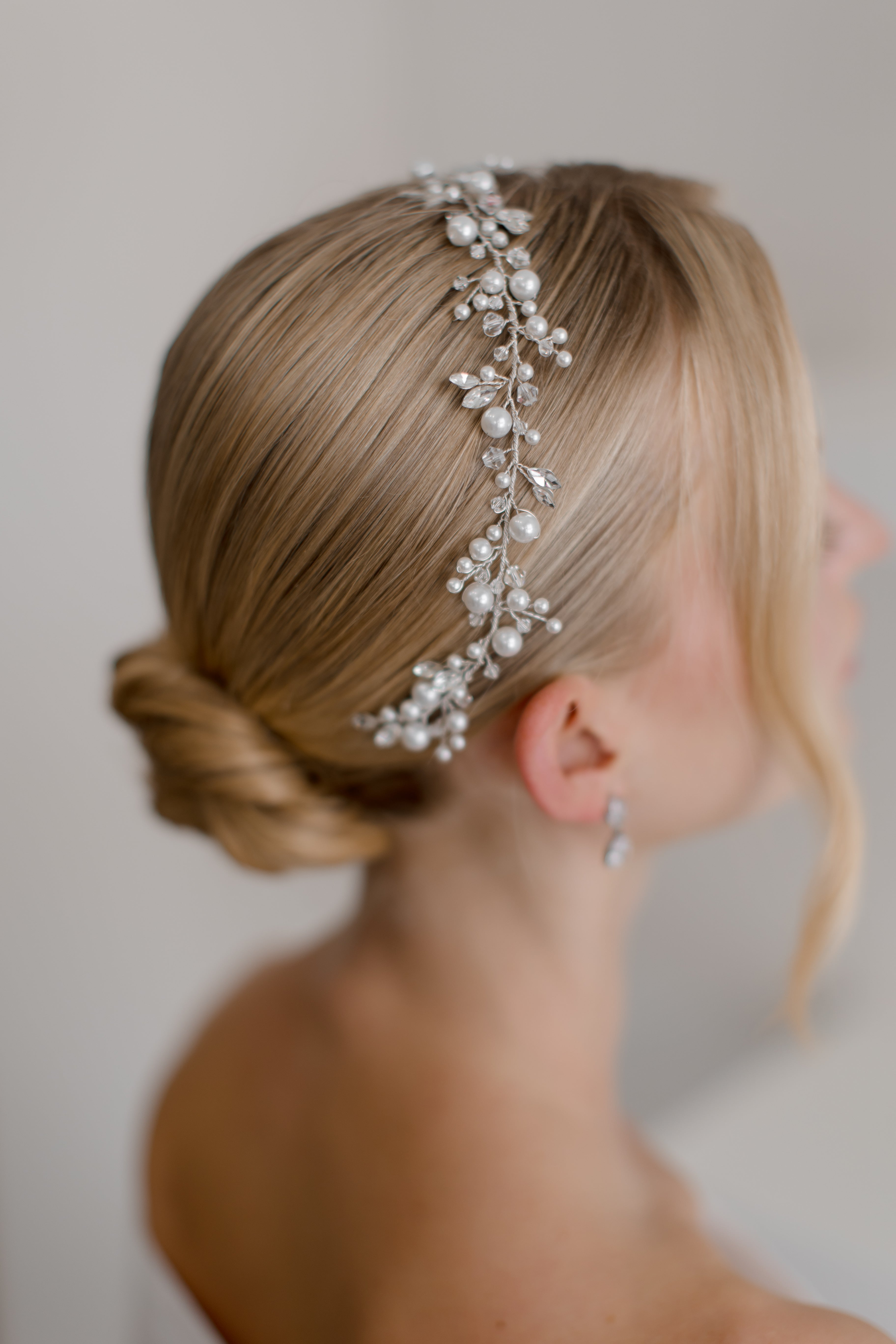 Buy Cleo Pearl & Crystal Bridal Hair Vine online | The White Collection Australia