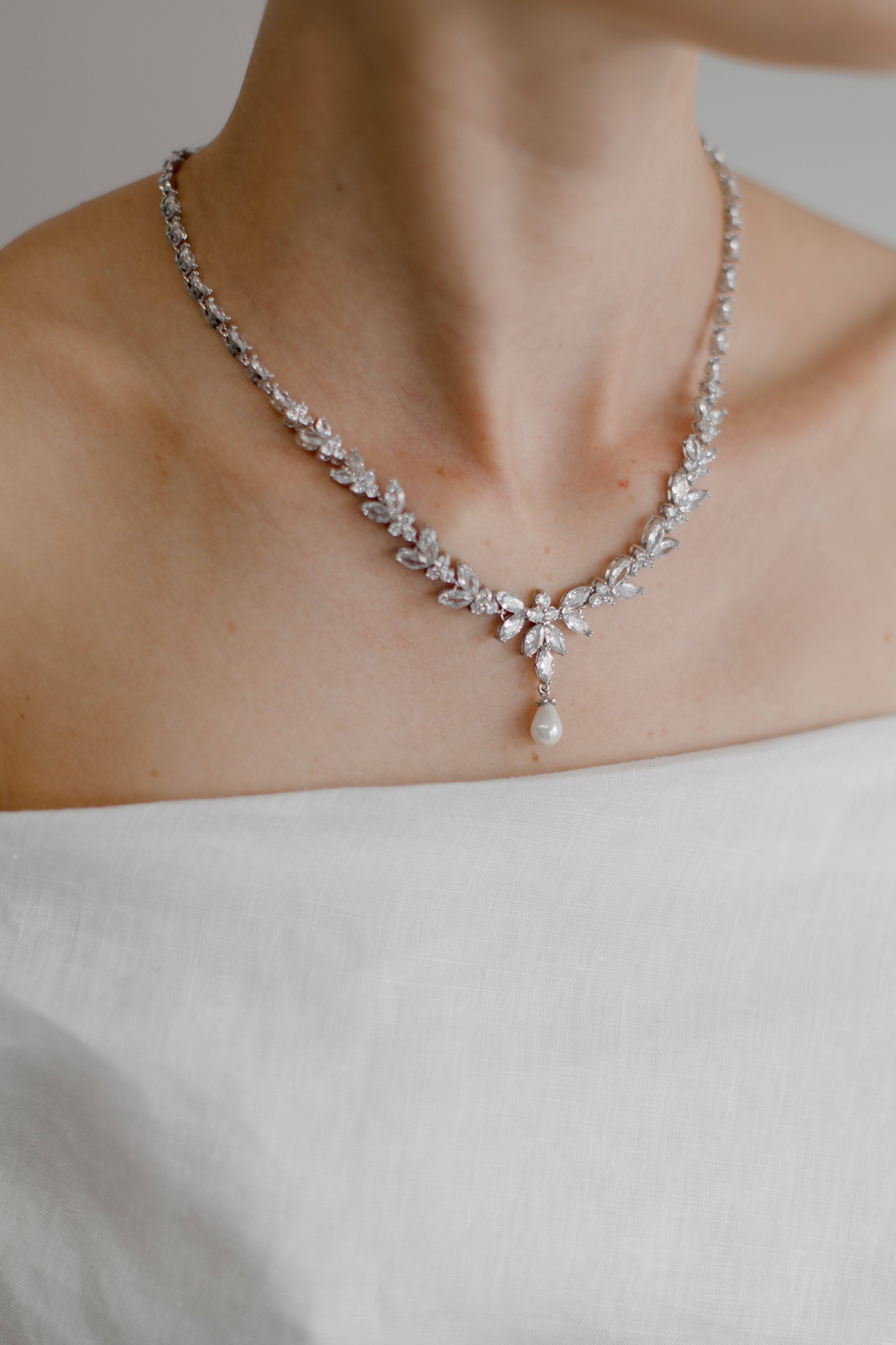 Courtney Pearl - Statement Crystal and Pearl Bridal Necklace