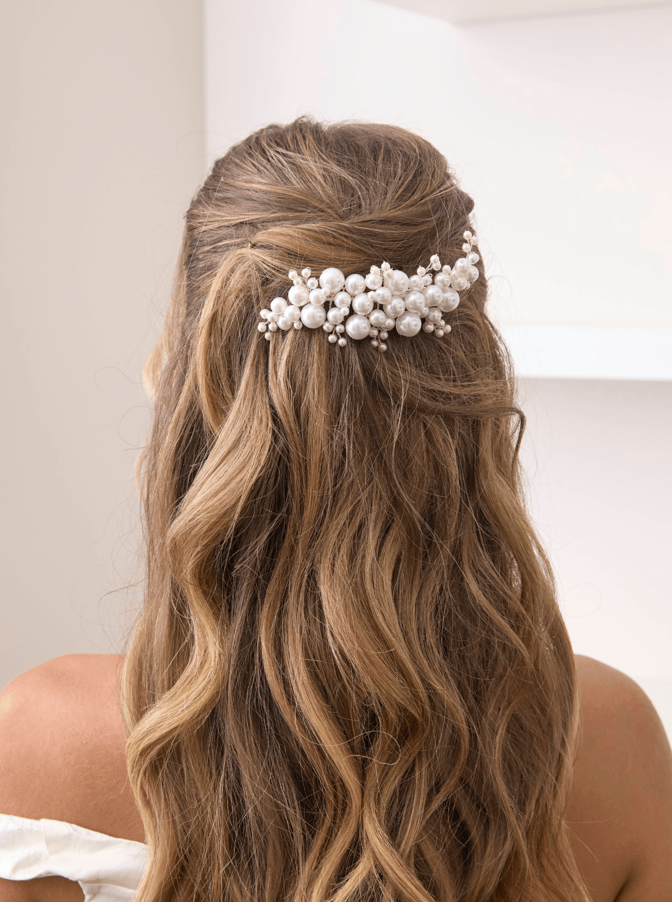 Buy Isabella - Pearl Cluster Bridal Comb online | The White Collection Australia