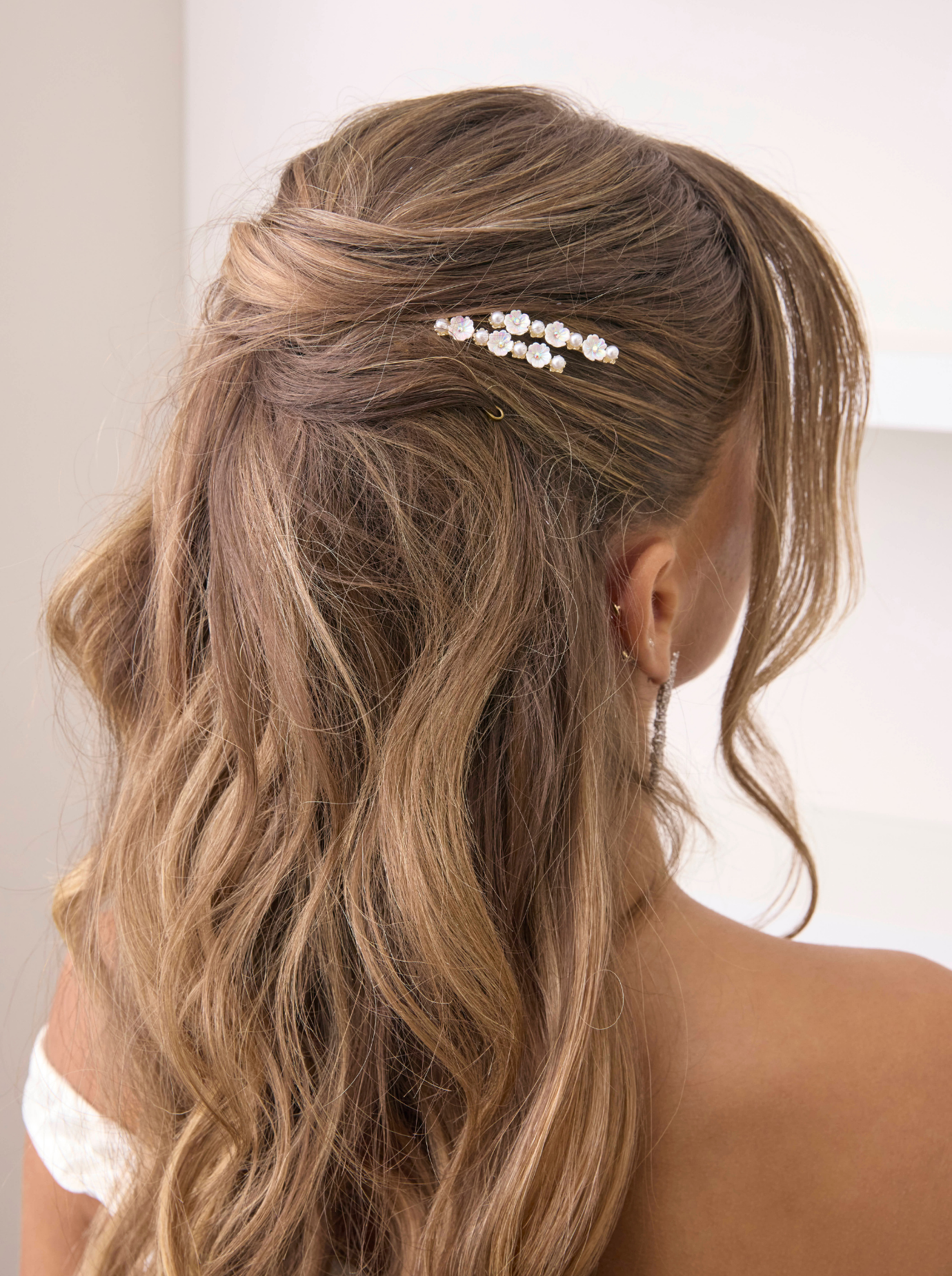 Fifi - Floral and Pearl Hair Pins