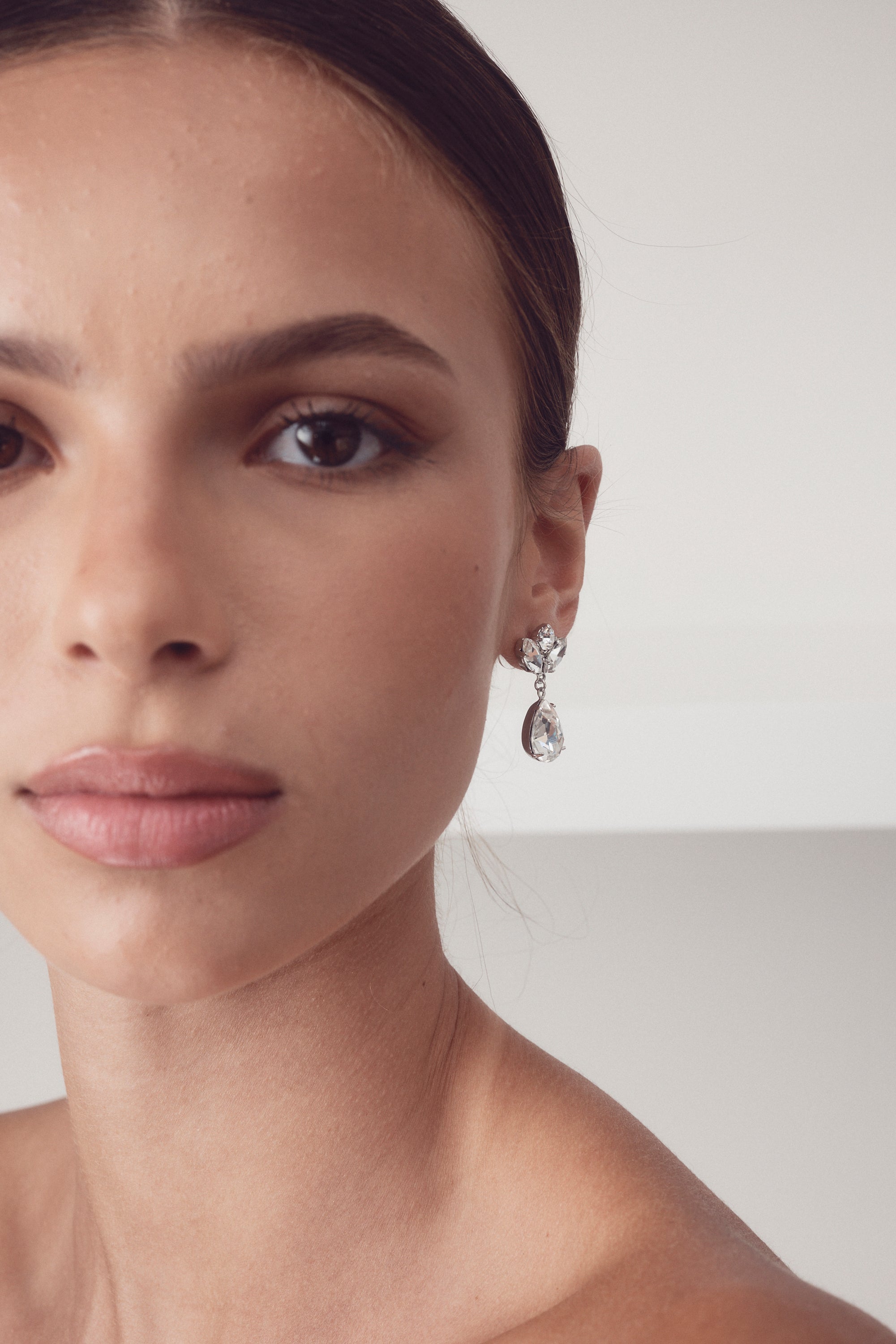 Mariah - Small Crystal Bridal Drop Earrings - Gold Plated
