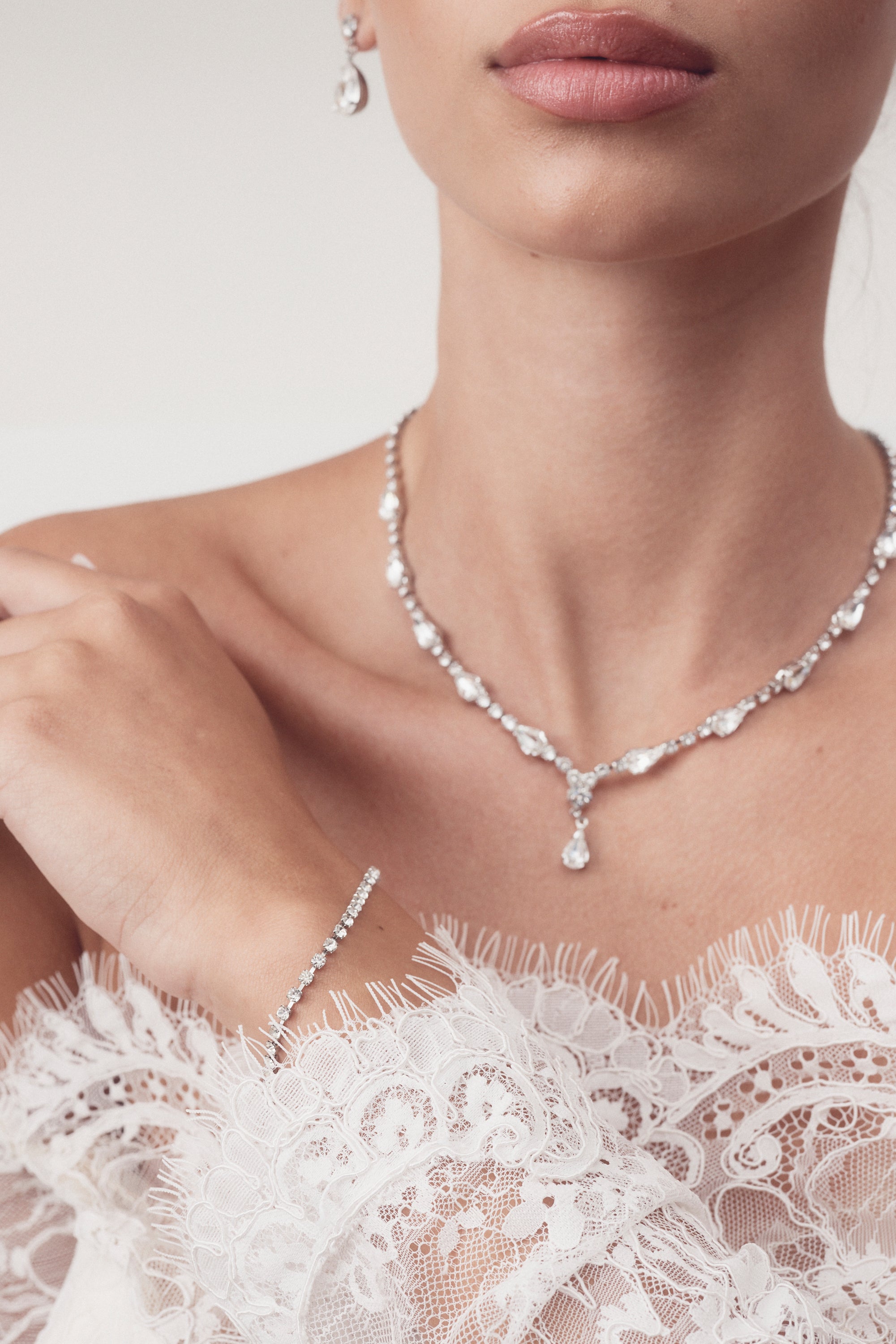Alicia - Classic Teardrop Crystal Bridal Necklace