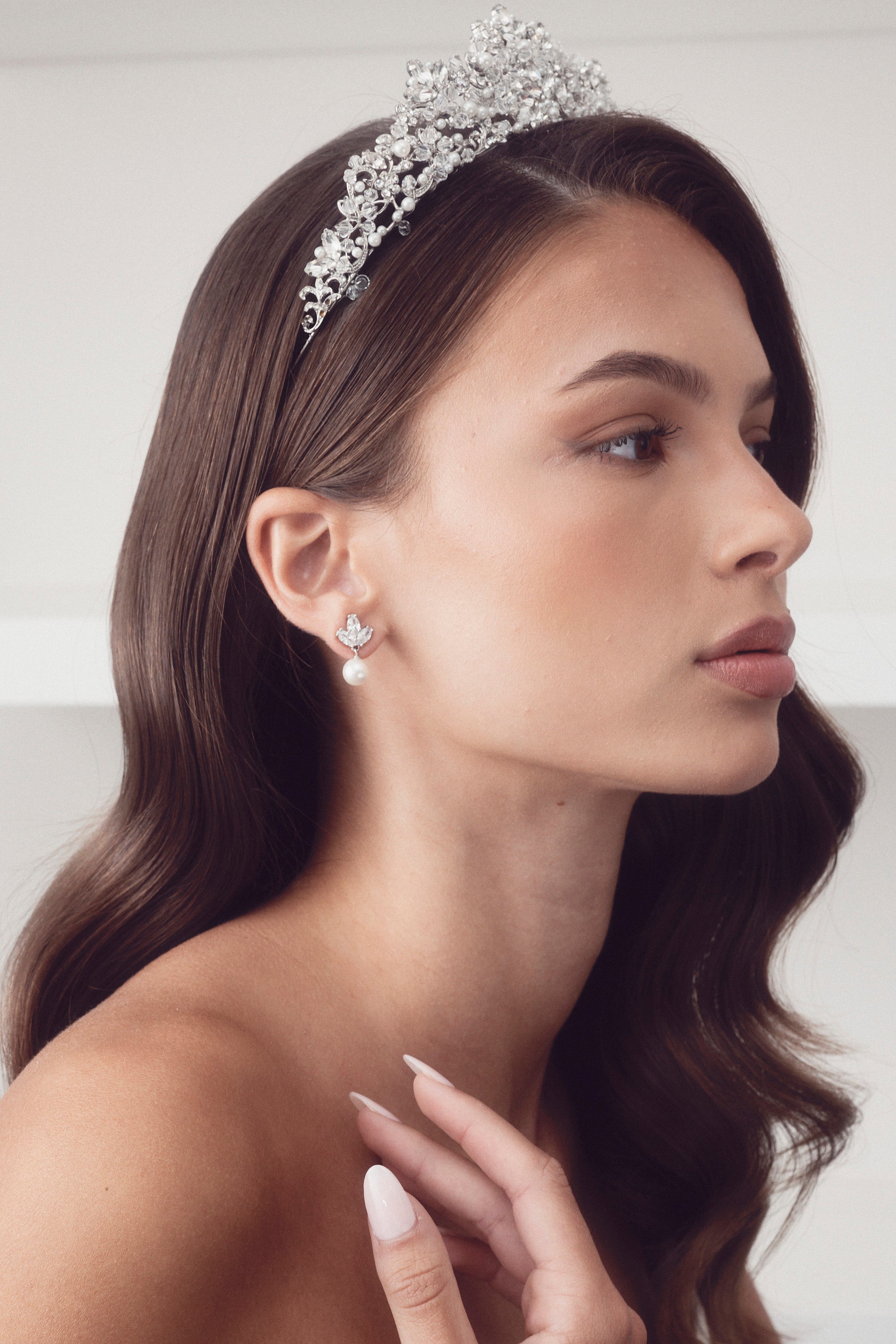 Roesia - Crystal Pearl Bridal Crown