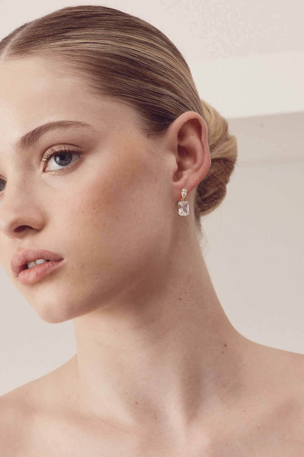 Buy Ellie - Simple Classic Crystal Drop Bridal Earrings online | The White Collection Australia