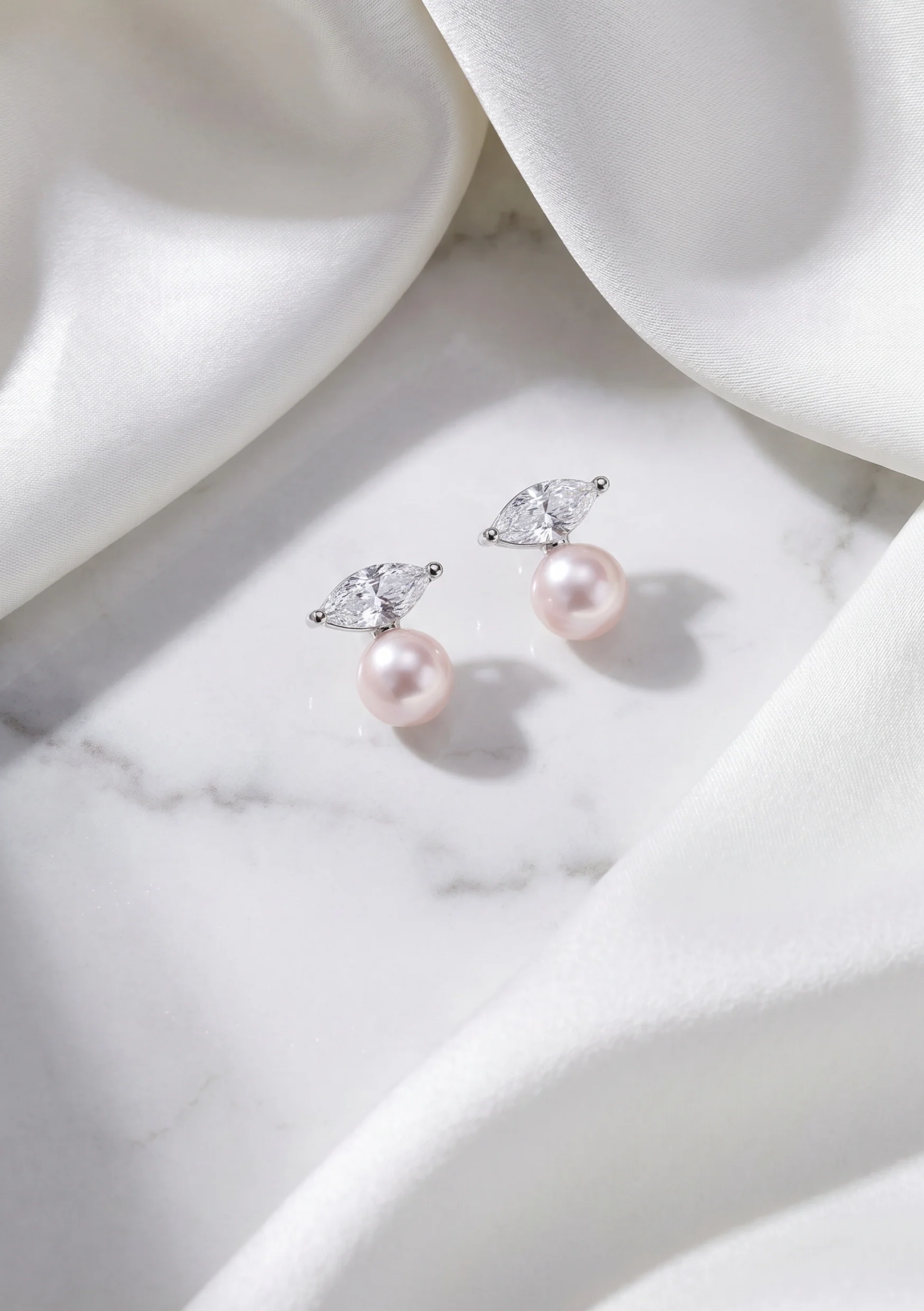 Lola Knight - Esme - Crystal Gold Stud Earrings - Silver
