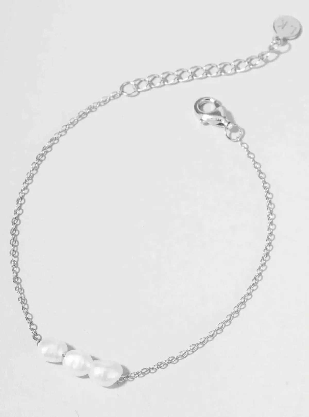 Buy Lola Knight - Lettie Pearl Bridal Bracelet - Silver online | The White Collection Australia