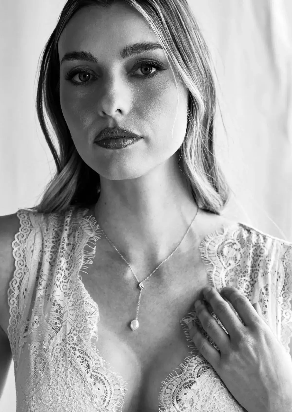 Buy Lola Knight - Andi Crystal Pearl Necklace - Silver online | The White Collection Australia
