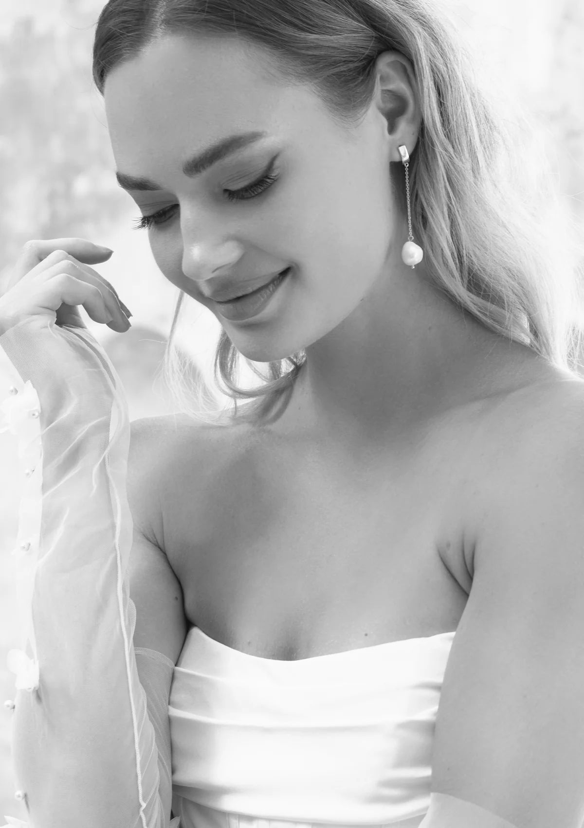 Buy Lola Knight - Ada - Minimal Bridal Pearl Earrings - Silver online | The White Collection Australia
