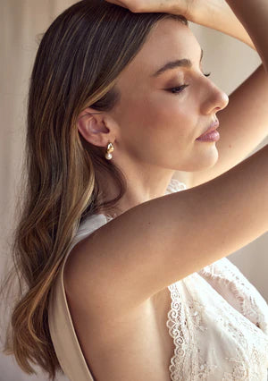 Lola Knight - Blanca - Pearl Drop Bridal Earrings - 18K Gold