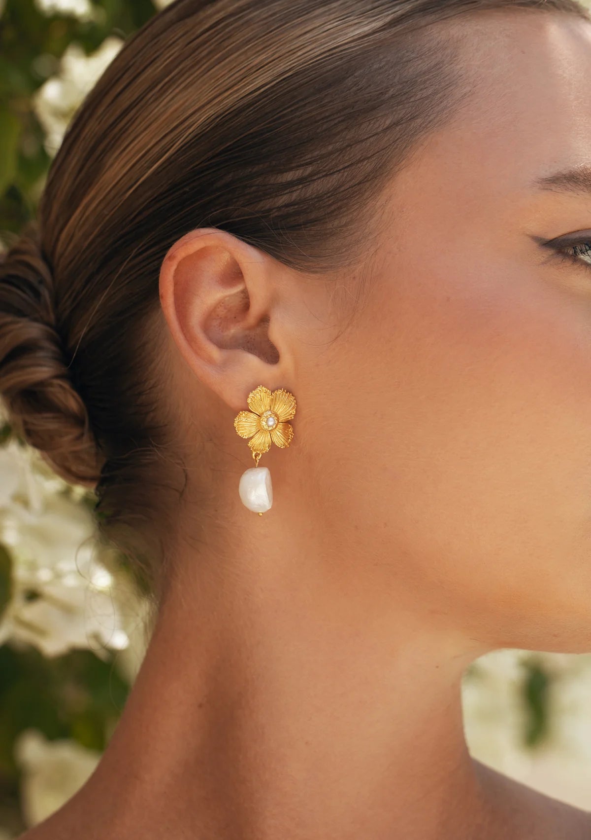 Buy Lola Knight - Cecilia - Pearl Drop Bridal Earrings - 18K Gold online | The White Collection Australia