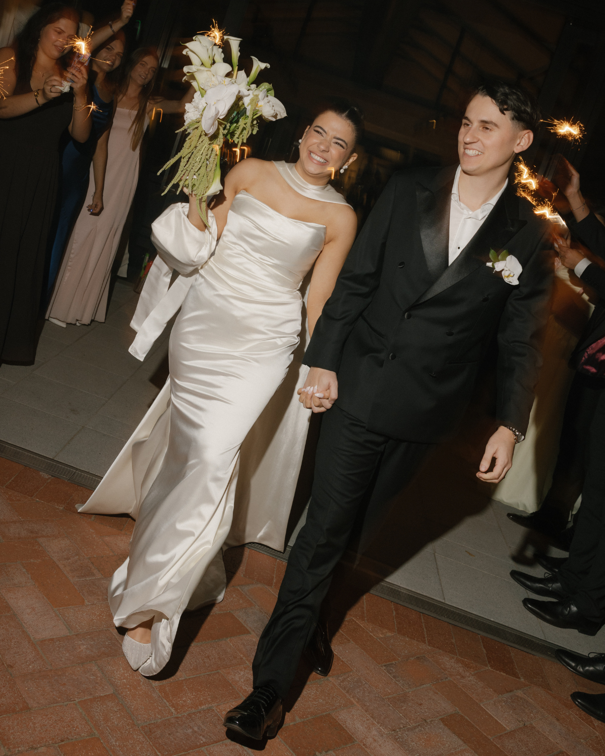 Chantelle Pearl - White Tulle Point with Handsewn Pearls