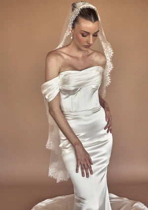 Lola Knight - Daniela - Ivory Mantilla Lace Wedding Veil