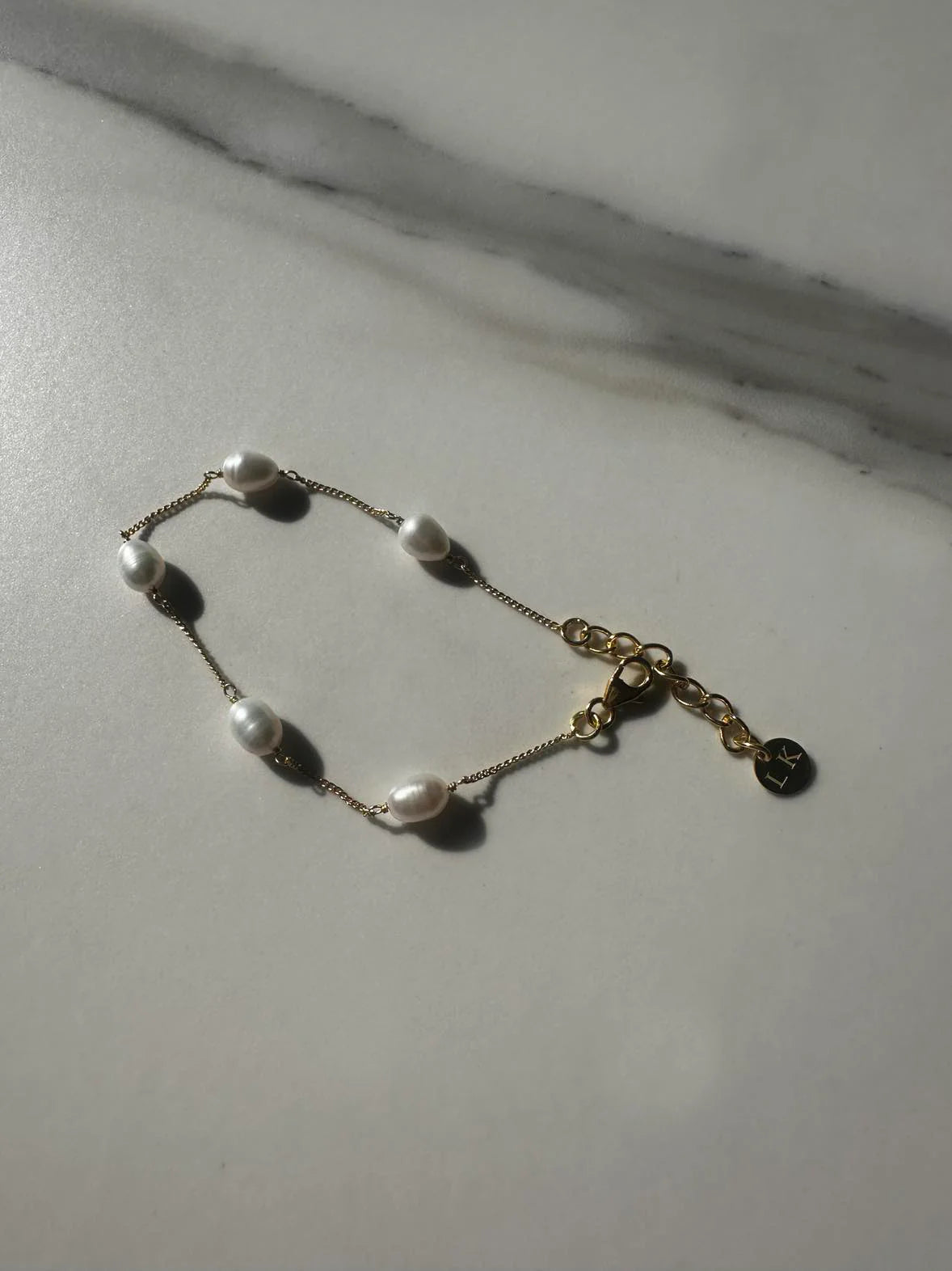 Lola Knight - Faith Pearl Bridal Bracelet - Gold