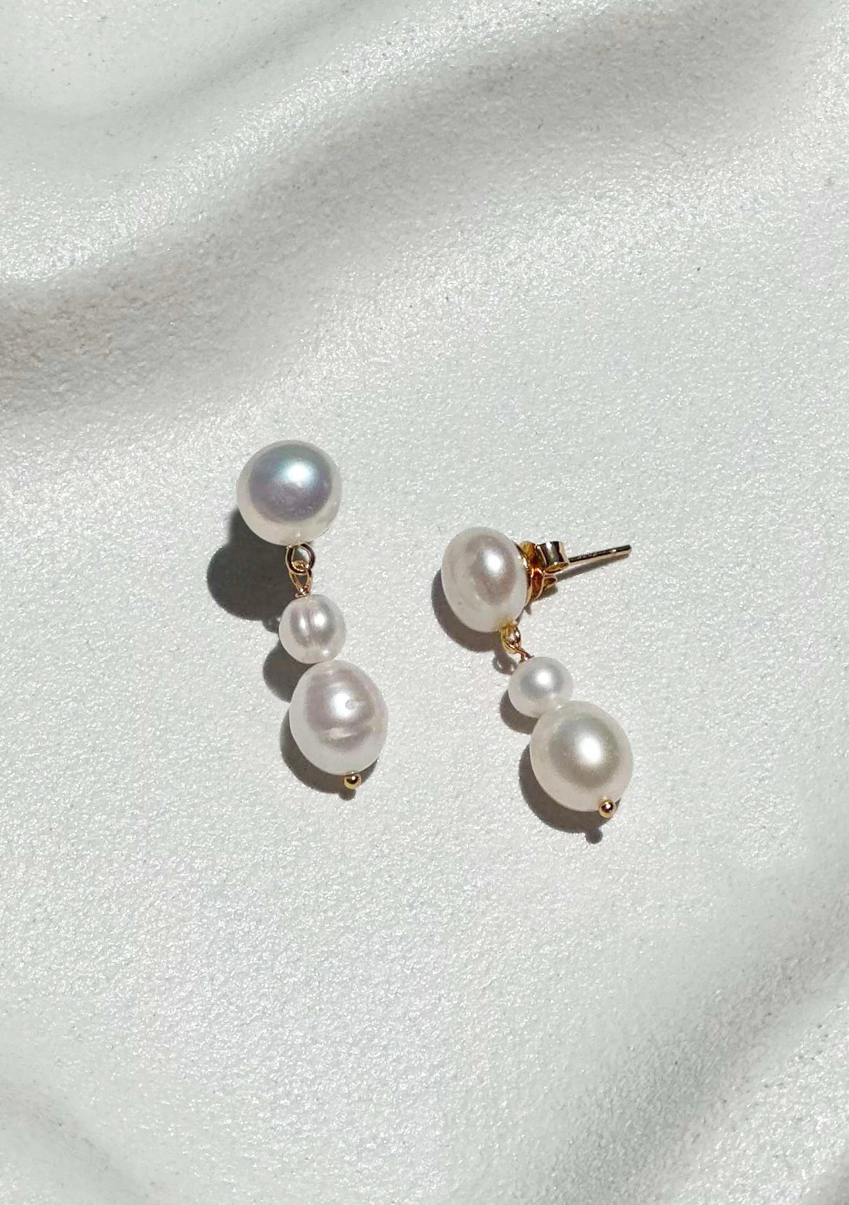Lola Knight - Lucia - Pearl Drop Bridal Earrings - 18K Gold