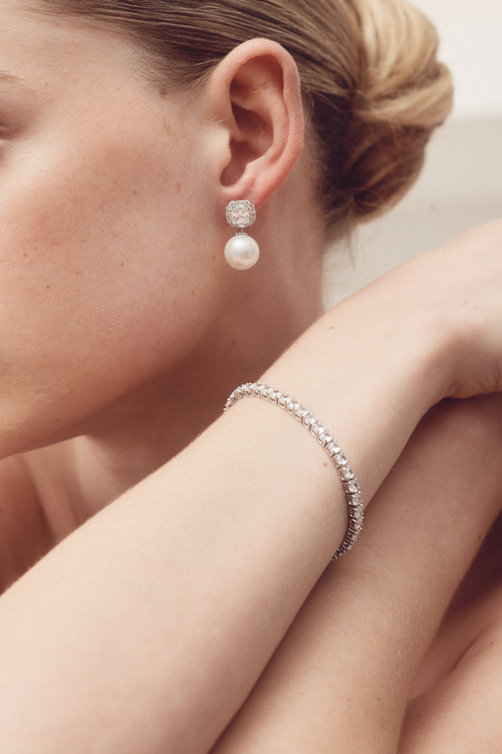Buy Gianna - Crystal Pearl Bridal Drop Earrings online | The White Collection Australia