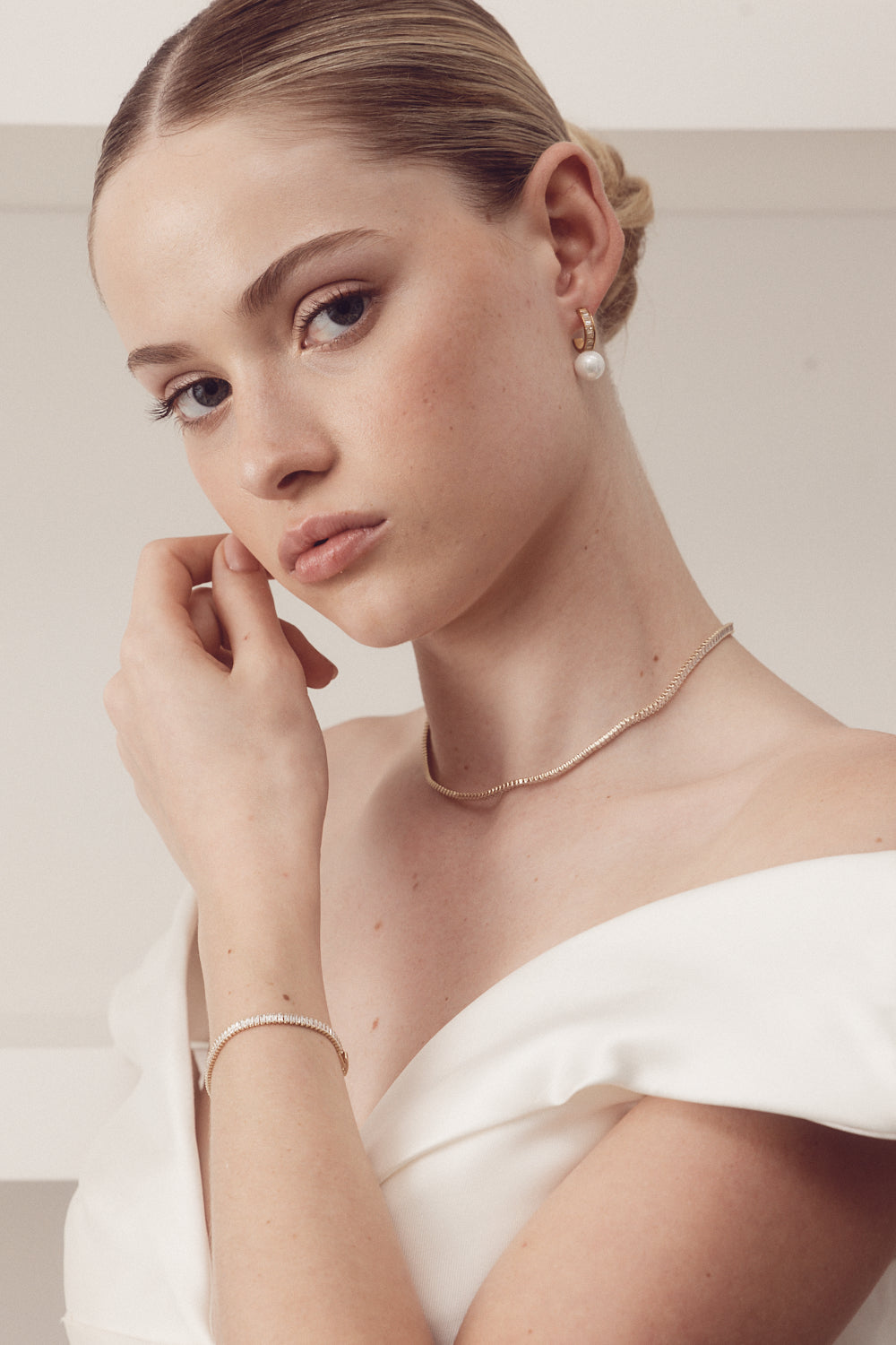 Buy A'el Este - Jana - Bridal Pearl & Crystal Drop Stud Hoop Earrings - Gold online | The White Collection Australia