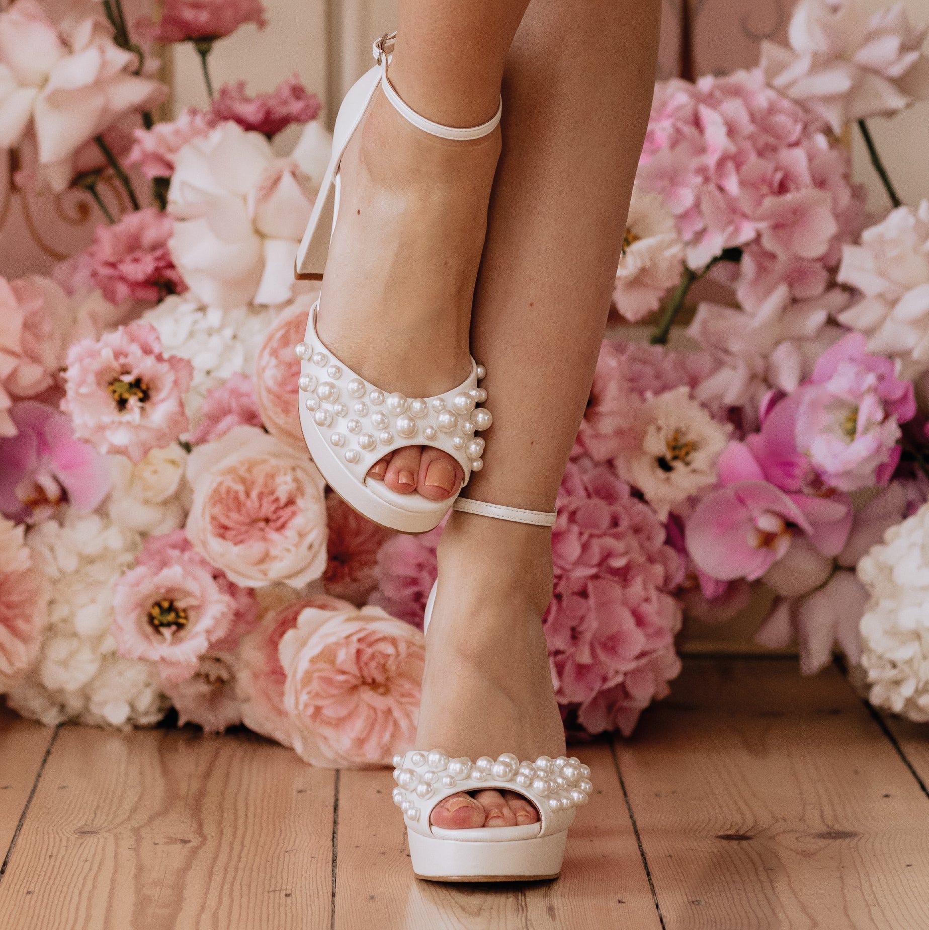 Londi - Ivory Pearl Embellished Platform Bridal Block Heel - Size 5, 6, Only