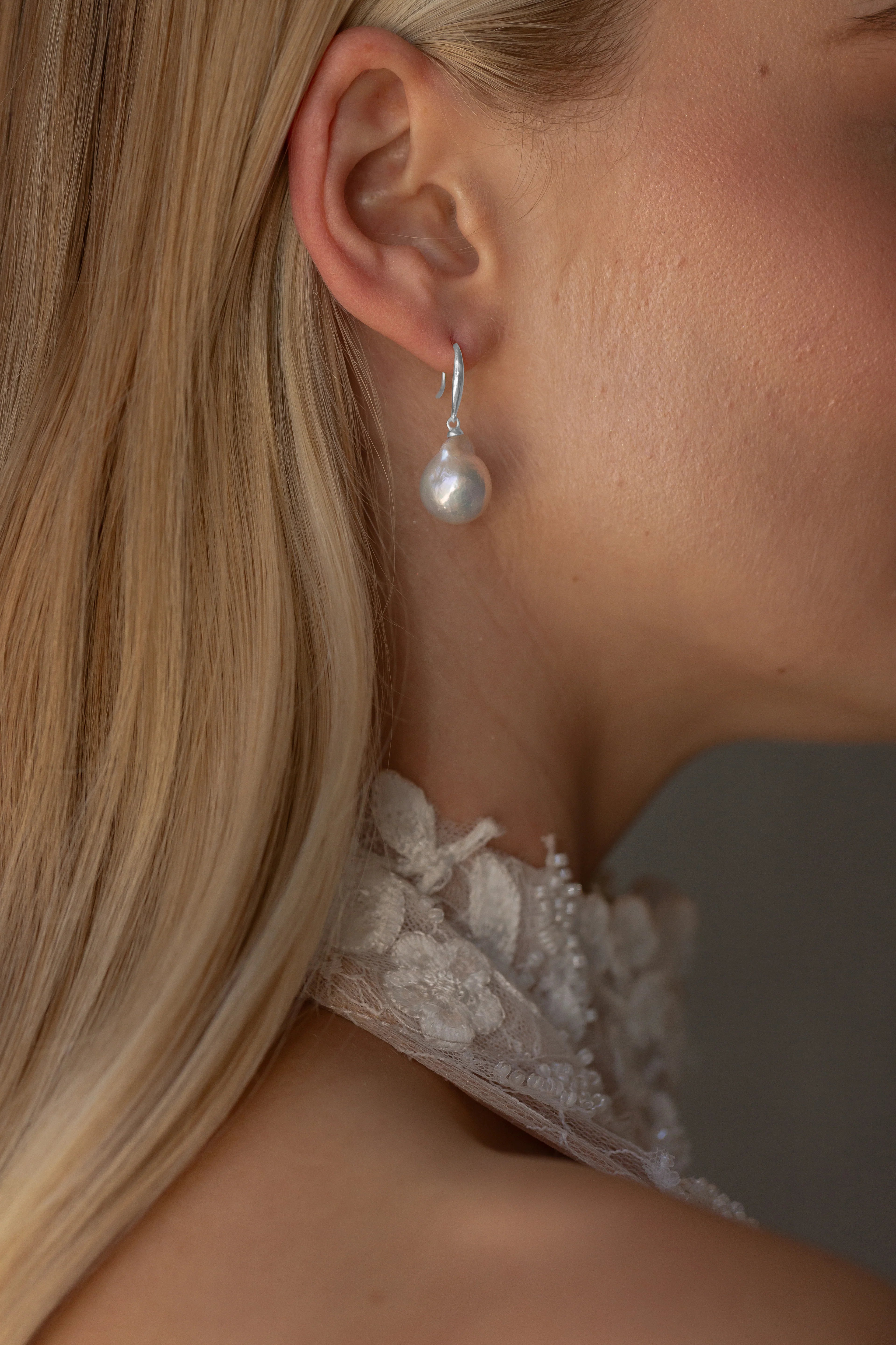 Buy Lola Knight - Mia - Pearl Drop Bridal Earrings - Silver online | The White Collection Australia