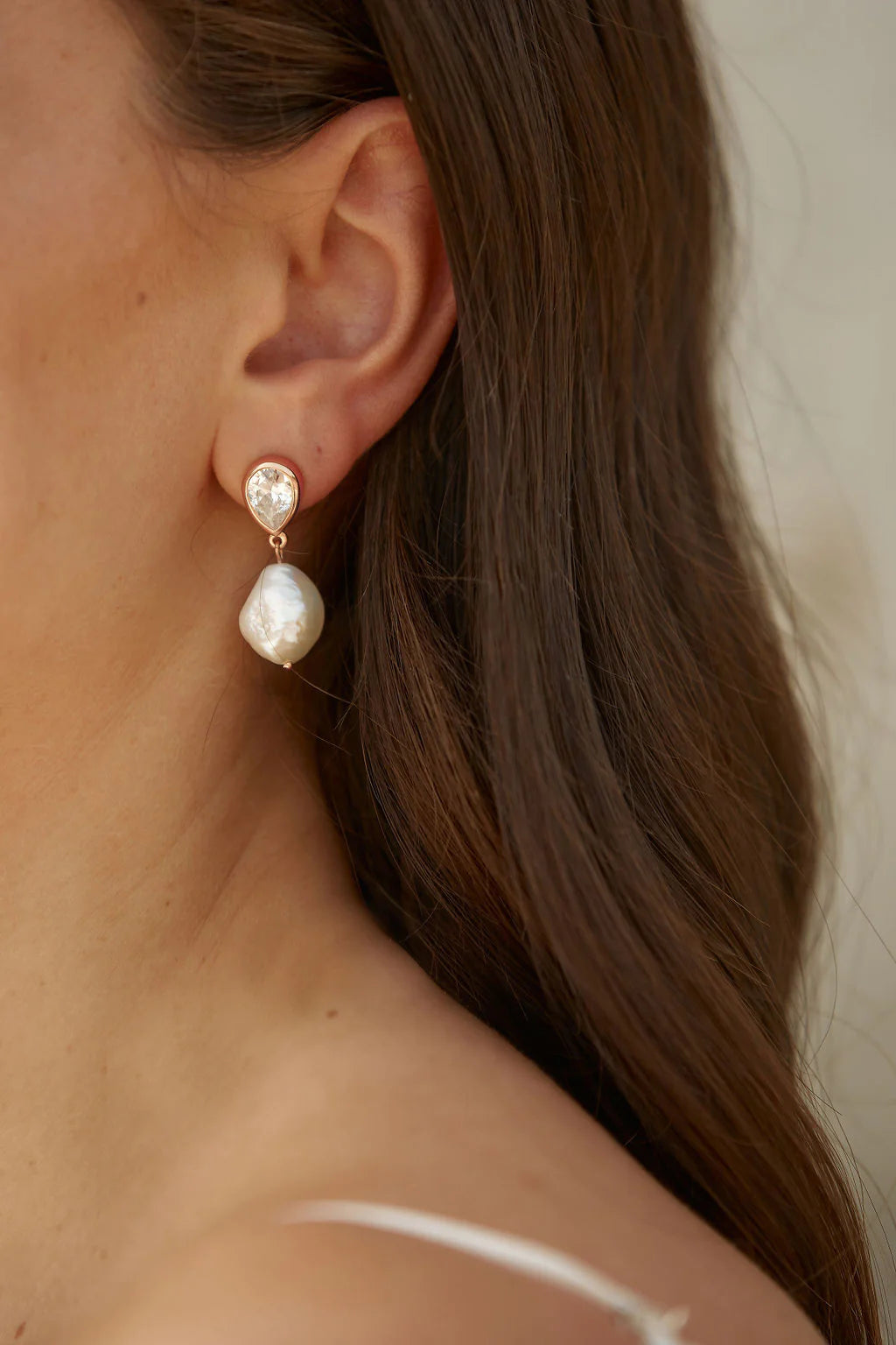 Buy Lola Knight - Oceane - Pearl & Teardrop Crystal Earrings - Rose Gold online | The White Collection Australia