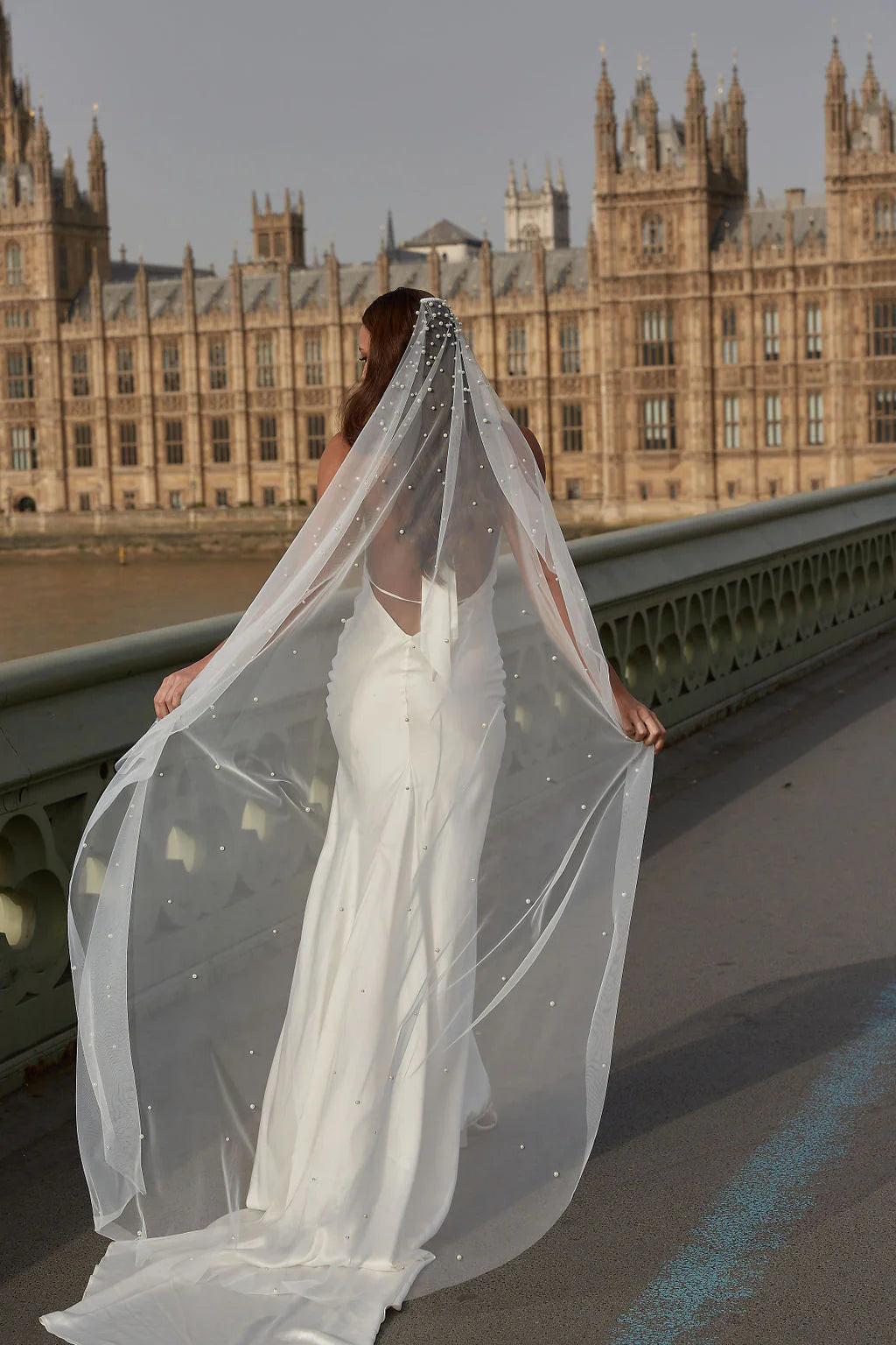 Lola Knight - Eleanor - Single Tier Pearl Wedding Veil - Ivory