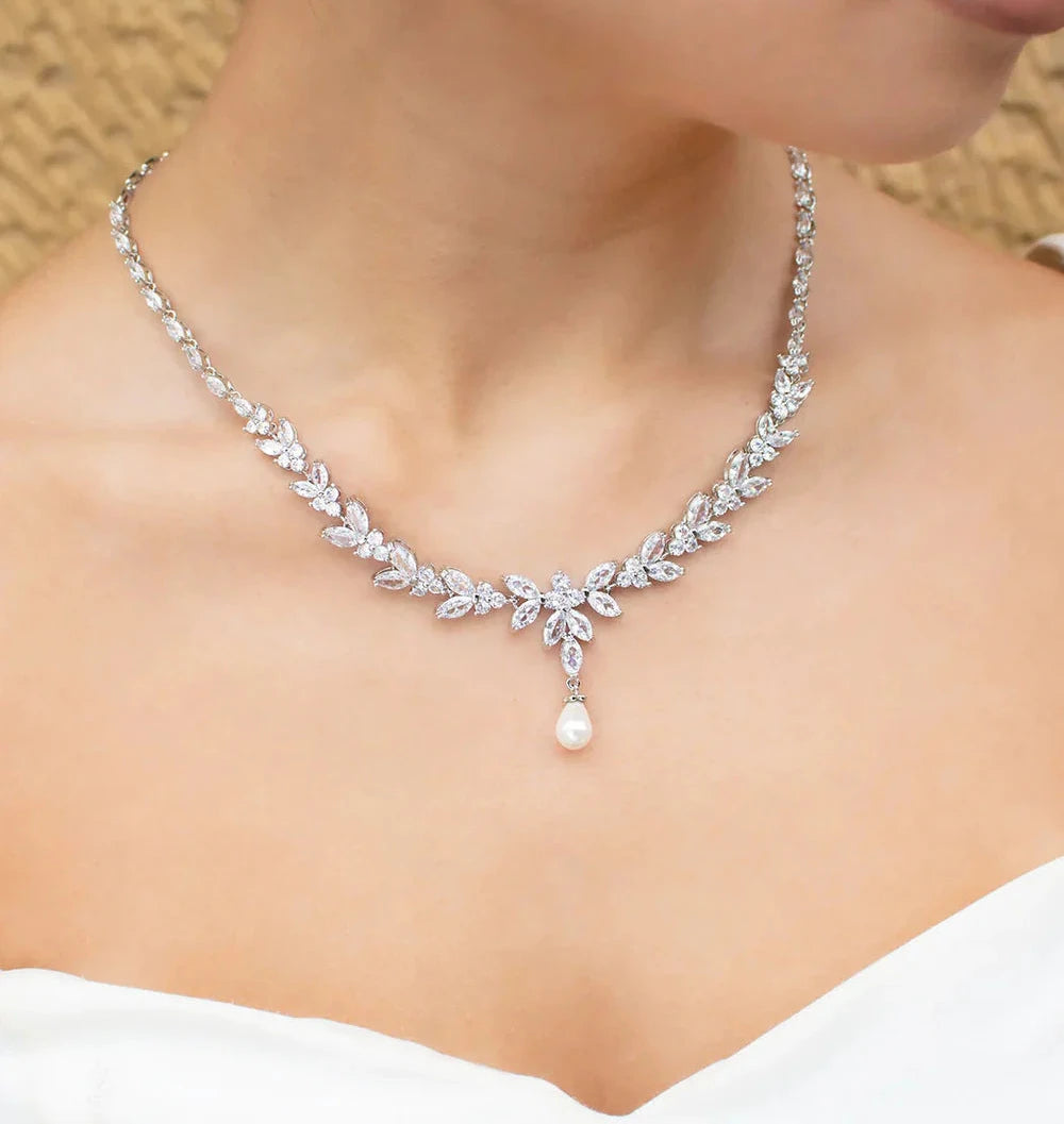 Courtney Pearl & Holly Set