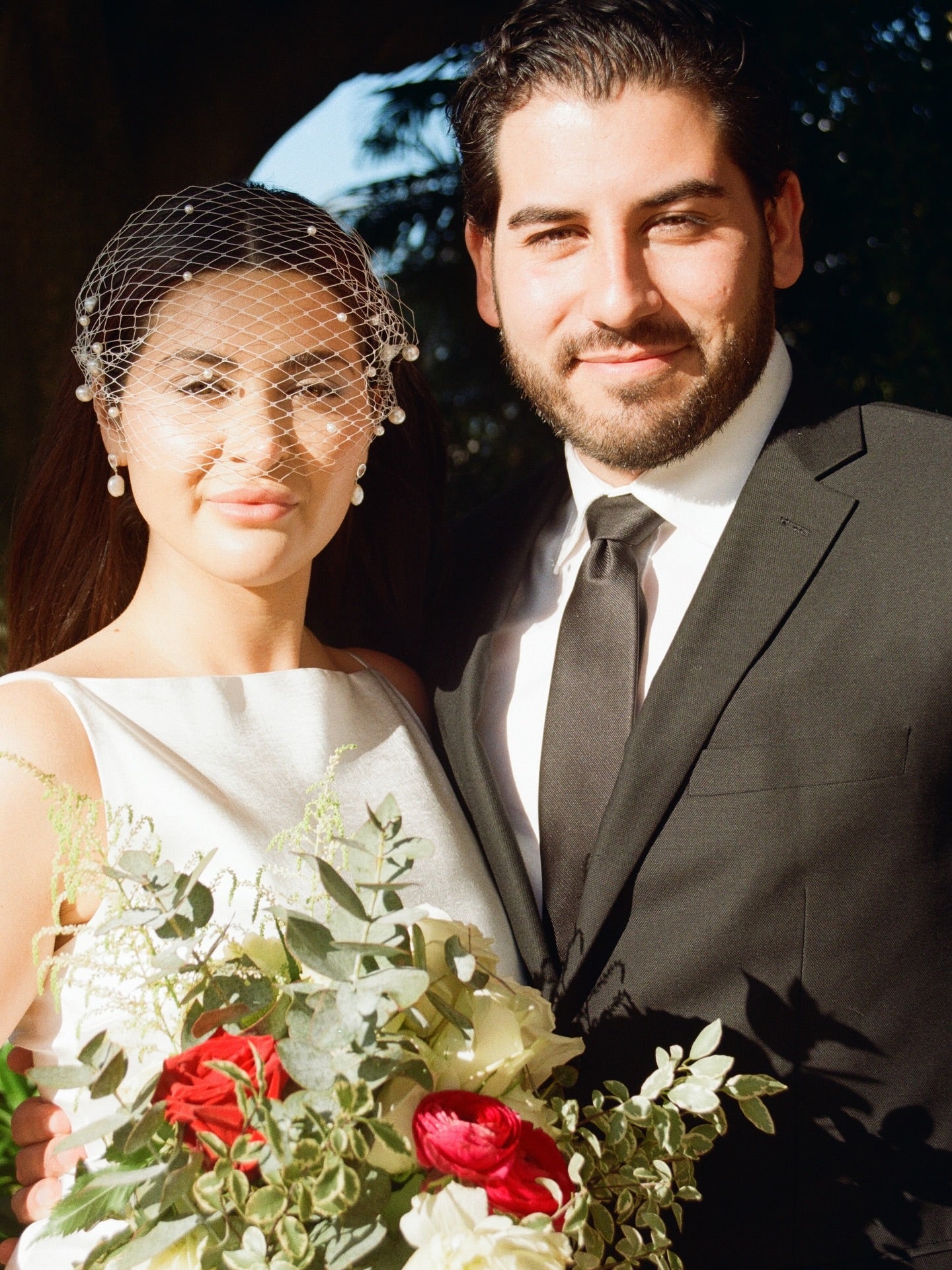 Lola Knight - Harlow - Pearl Birdcage Veil - Ivory