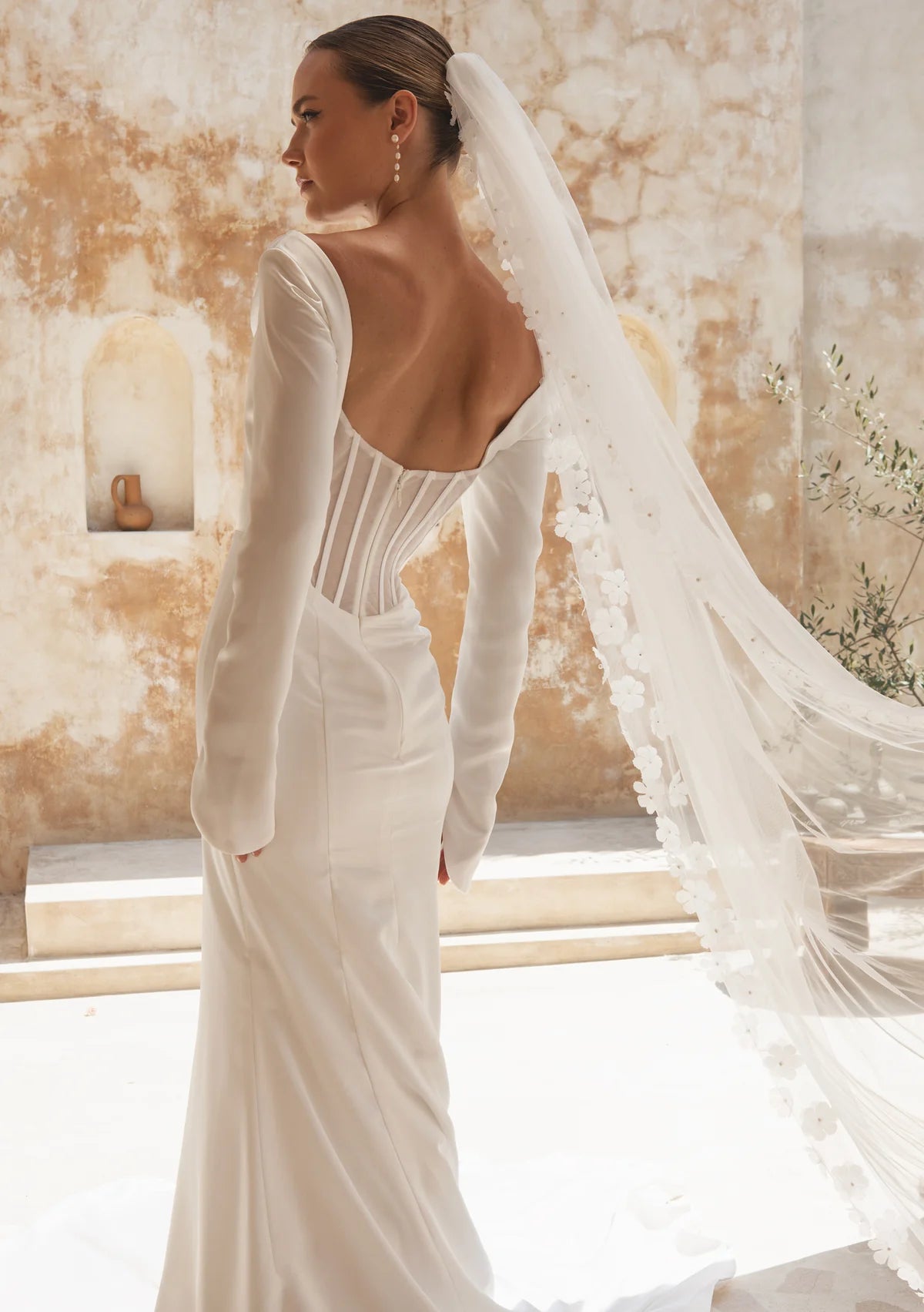 Lola Knight - Marigold - Ivory Flower Wedding Veil