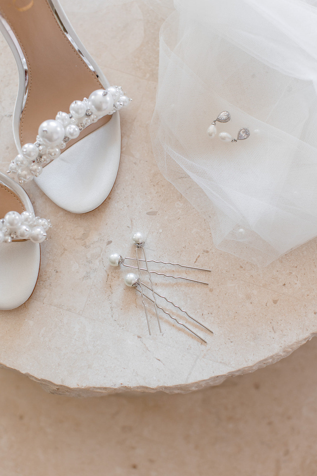 Mila - Pearl Bridal Hair Pin Trio