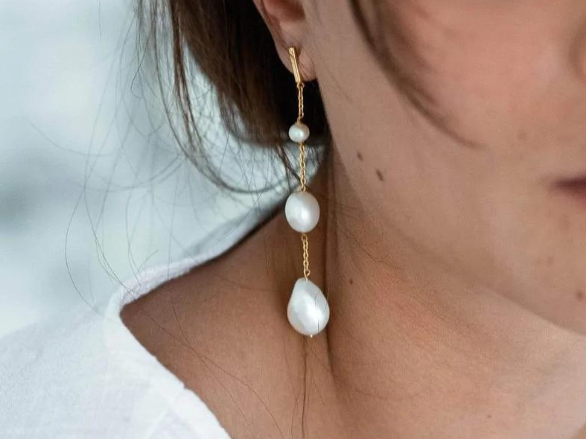 Lola Knight - Alora - Minimal Bridal Pearl Earrings - 18CT Gold