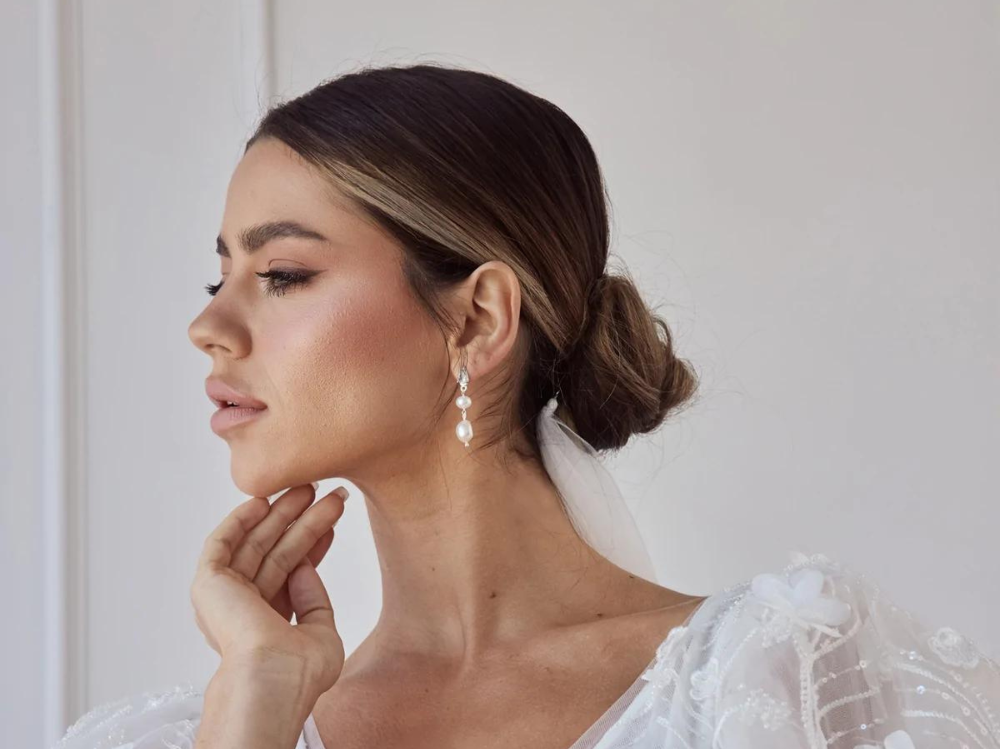 Buy Lola Knight - Lulu - Pearl & Crystal Drop Earrings - Silver online | The White Collection Australia