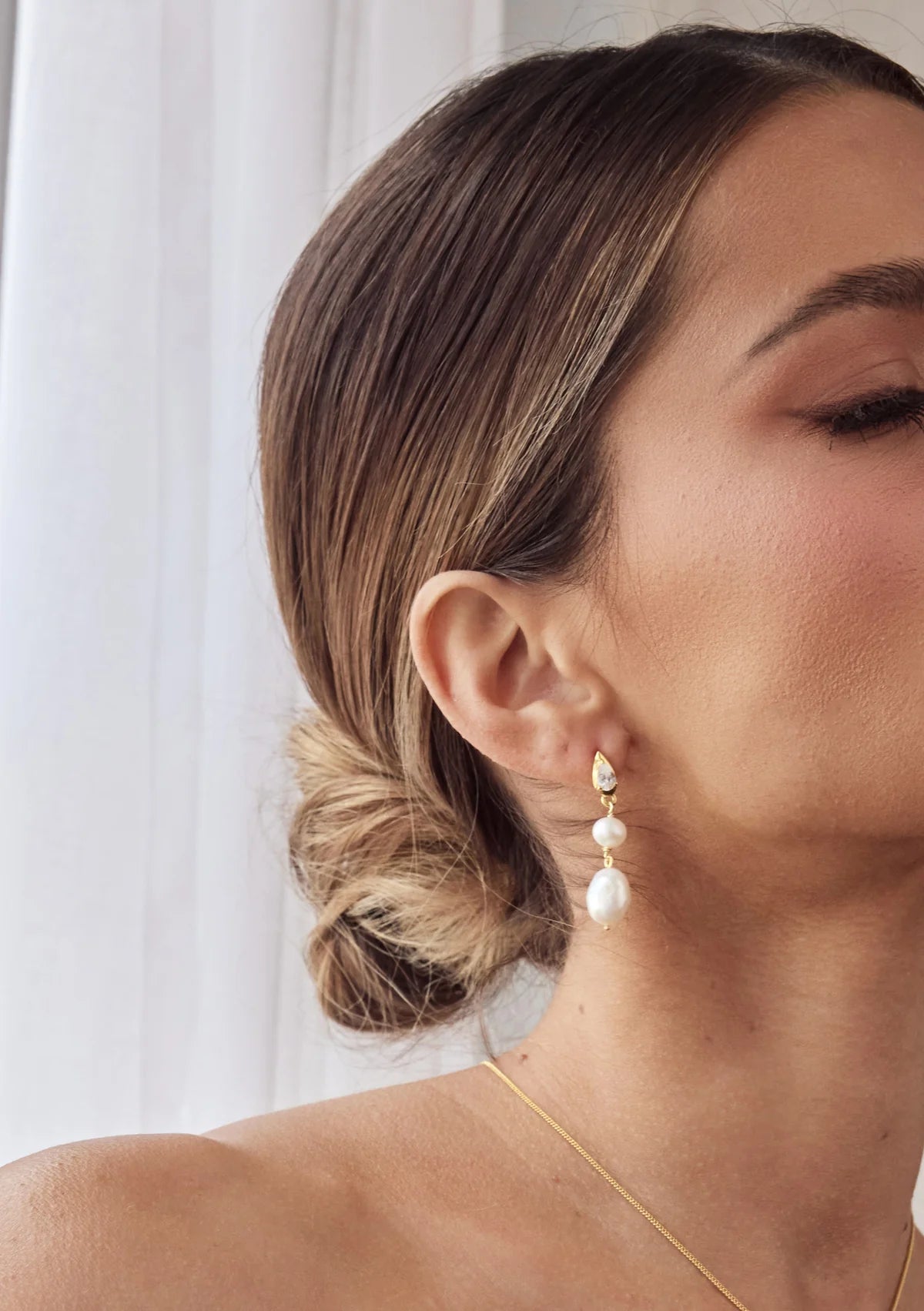 Buy Lola Knight - Lulu - Pearl & Crystal Drop Earrings - 18CT Gold online | The White Collection Australia