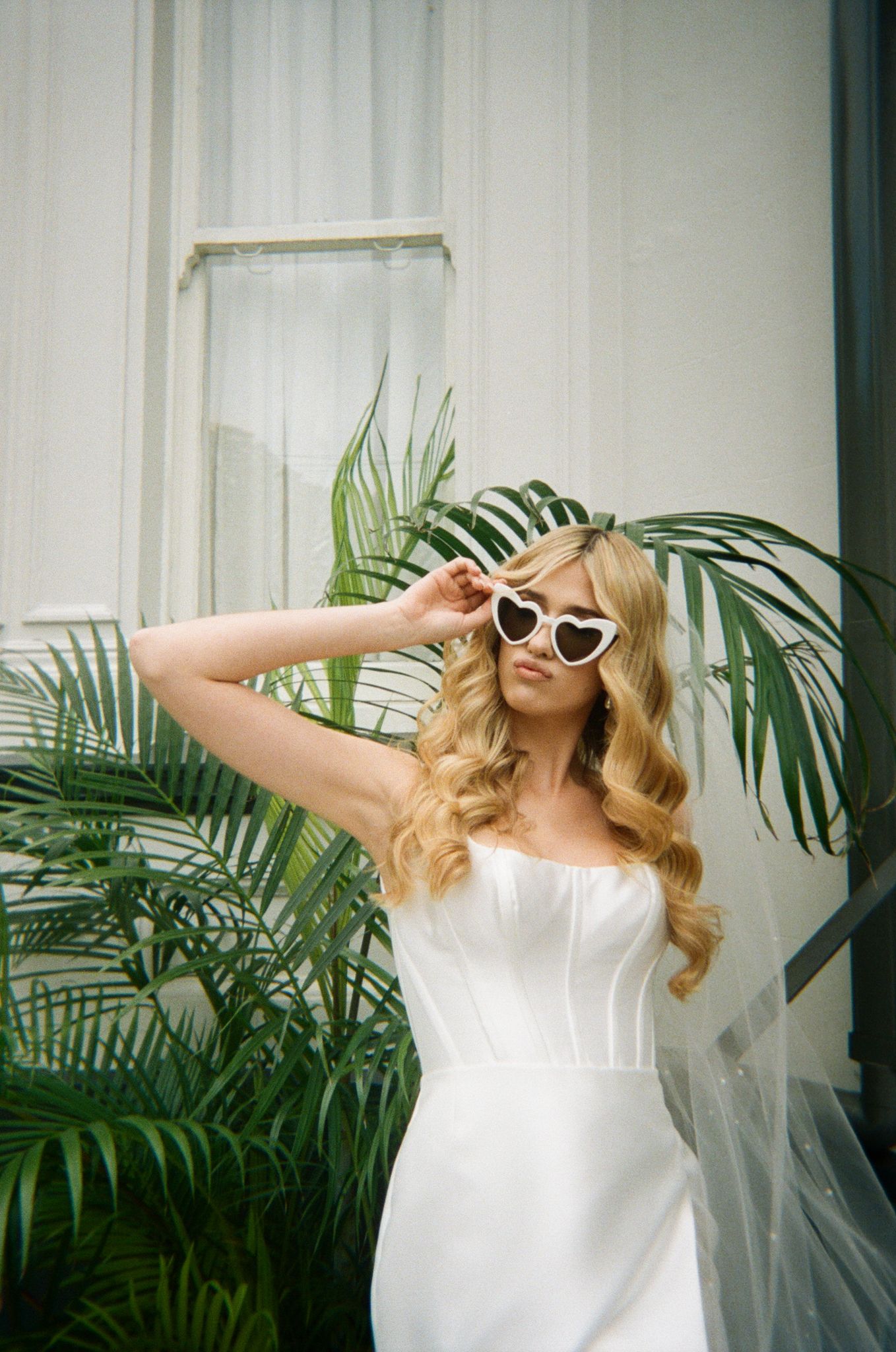 Buy Stella - White Love Heart Sunglasses online | The White Collection Australia