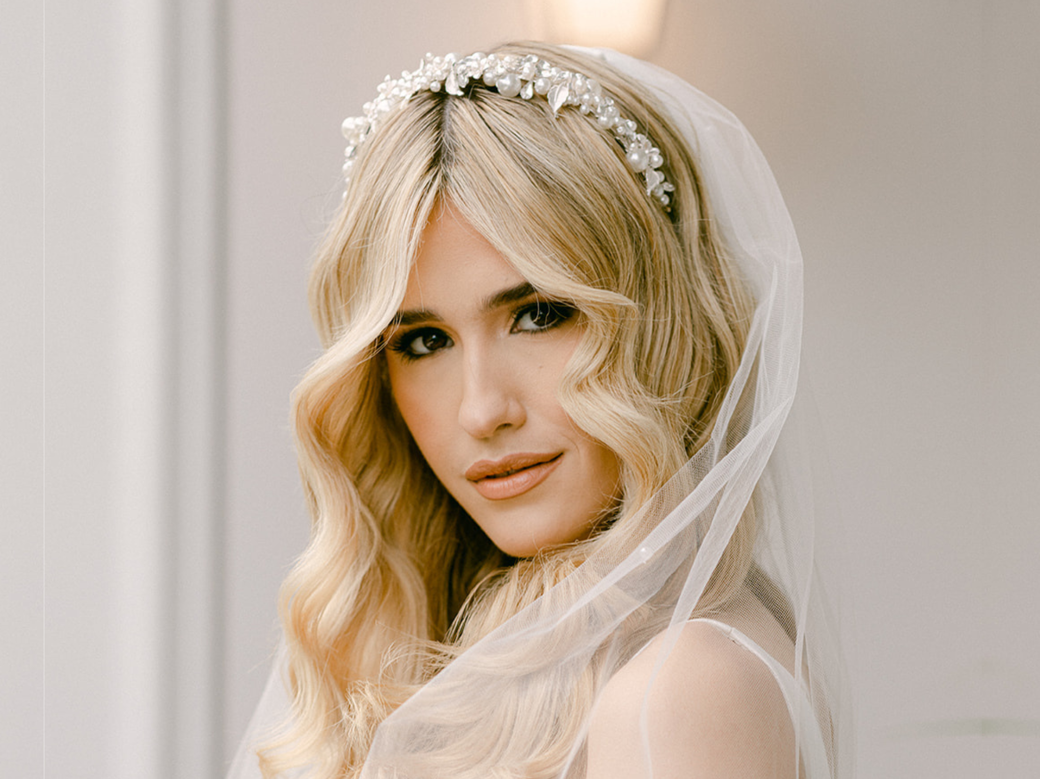 Buy Anne - Pearl Crystal Bridal Headband online | The White Collection Australia