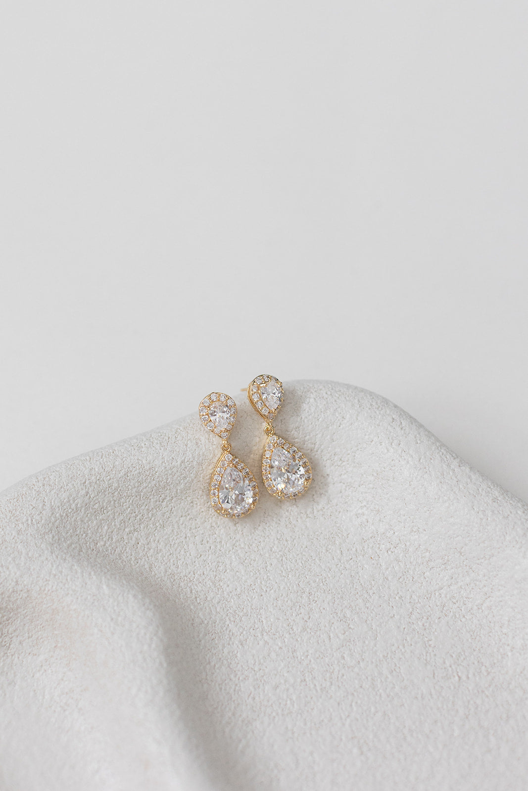 Sophie - Classic Teardrop Bridal Earrings