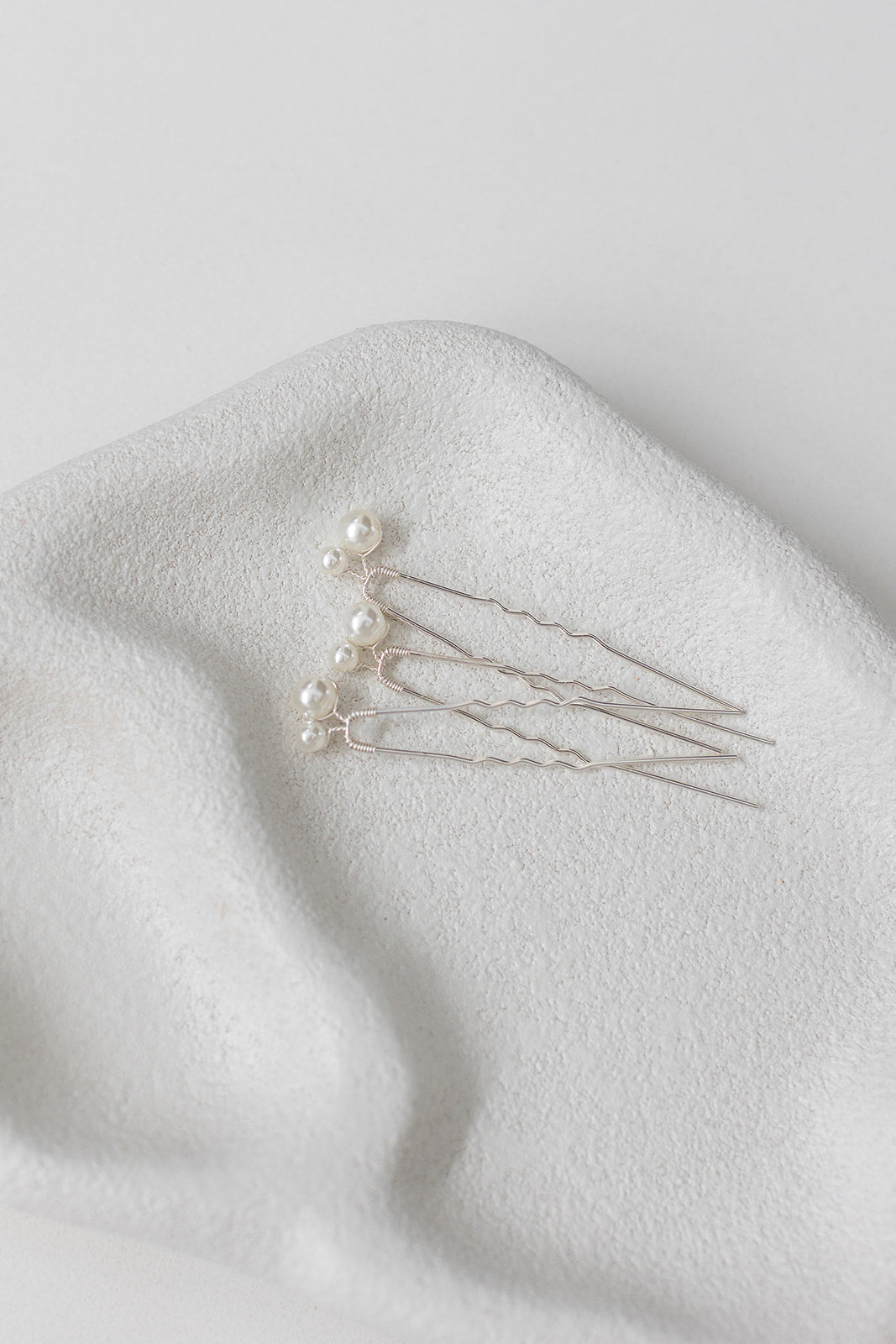 Naomi - Petite Double Pearl Bridal Hair Pins