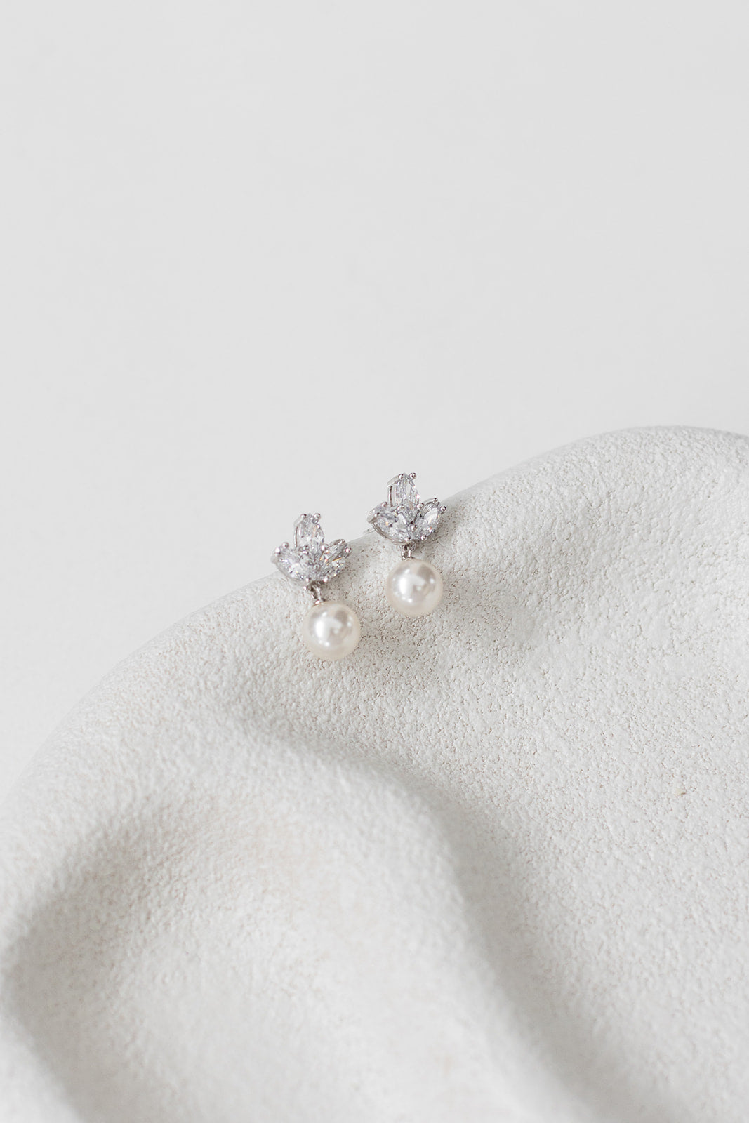 Buy Lola - Pretty Pearl Drop Bridal Earrings online | The White Collection Australia
