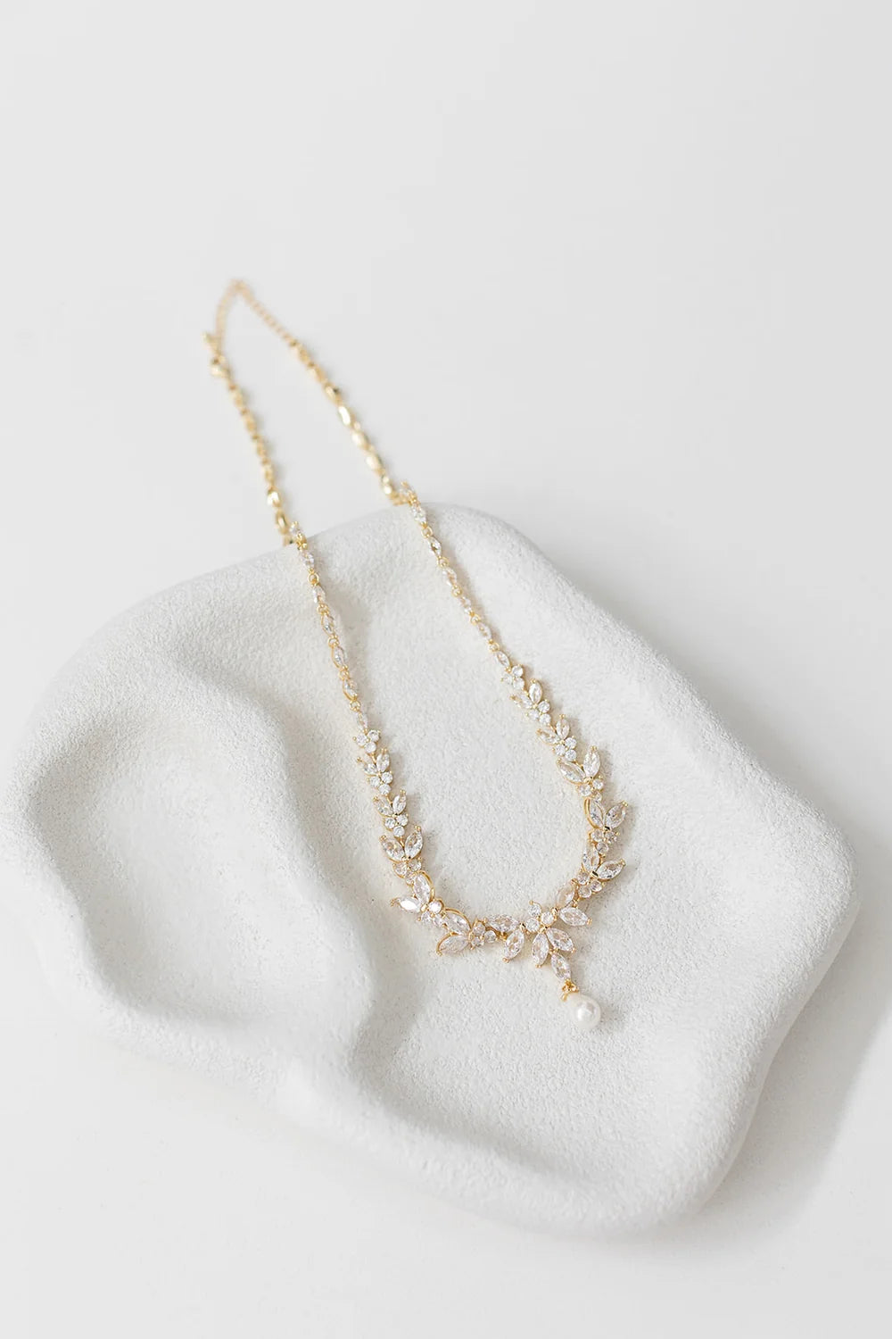 Courtney Pearl & Holly Set