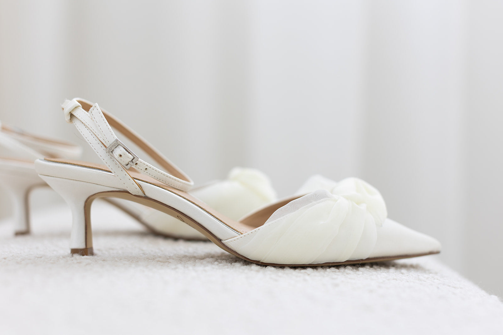 Favor - Pointed Toe Kitten Heels - Ivory