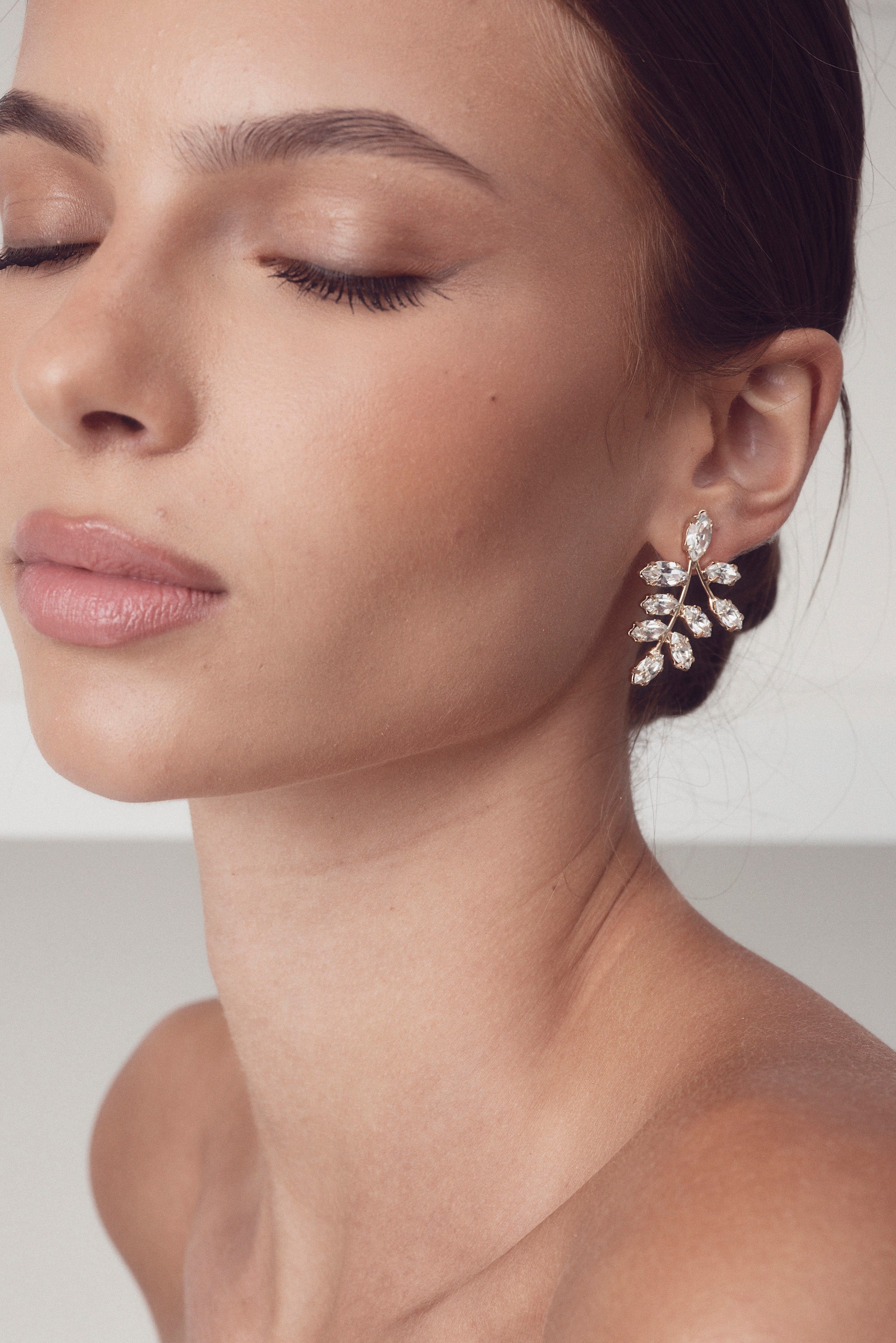 Buy Elizabeth Bower - Eden Mini Cluster Crystal Stud - Gold online | The White Collection Australia