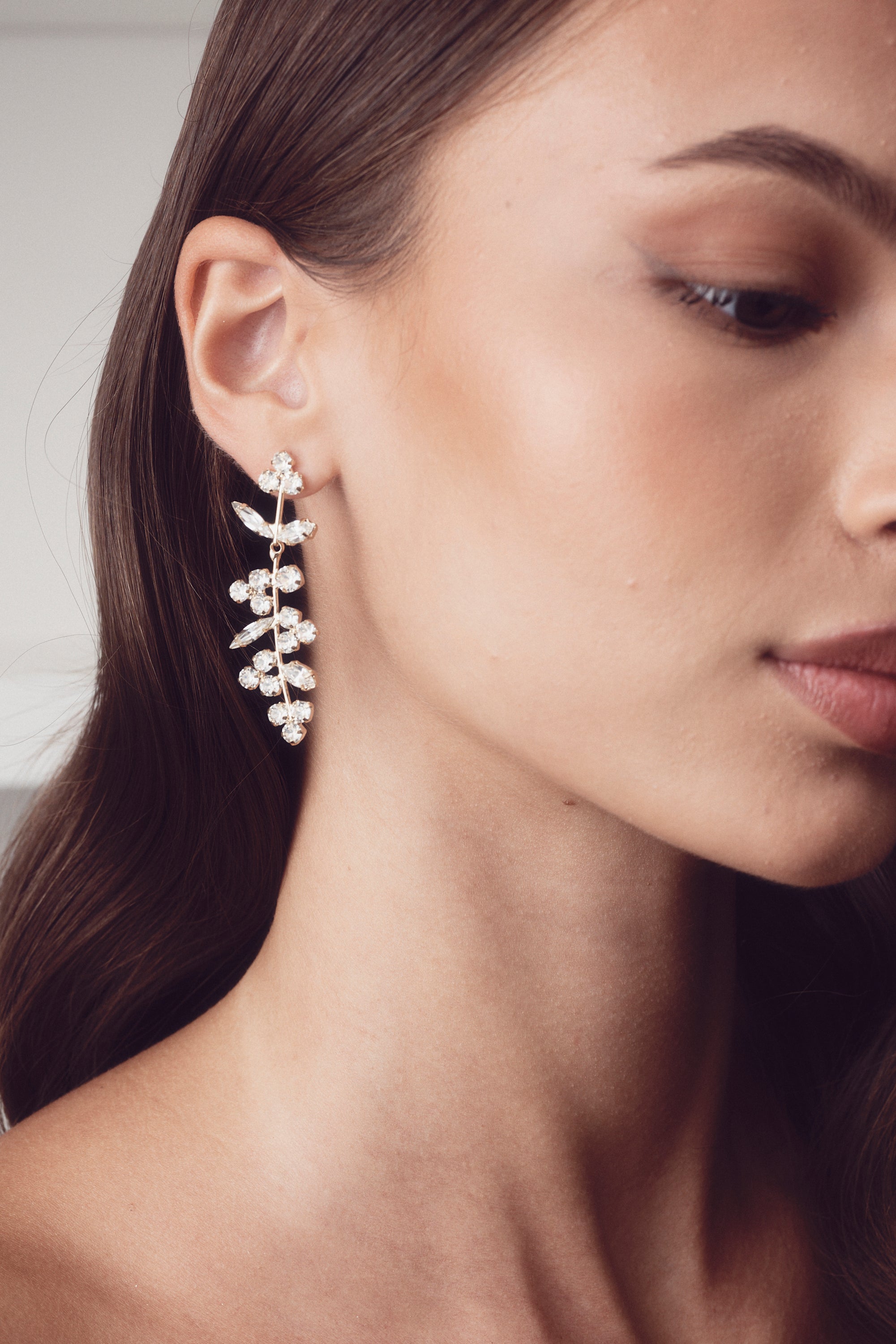 Buy Elizabeth Bower - Bud Crystal Crystal Drop - Gold online | The White Collection Australia