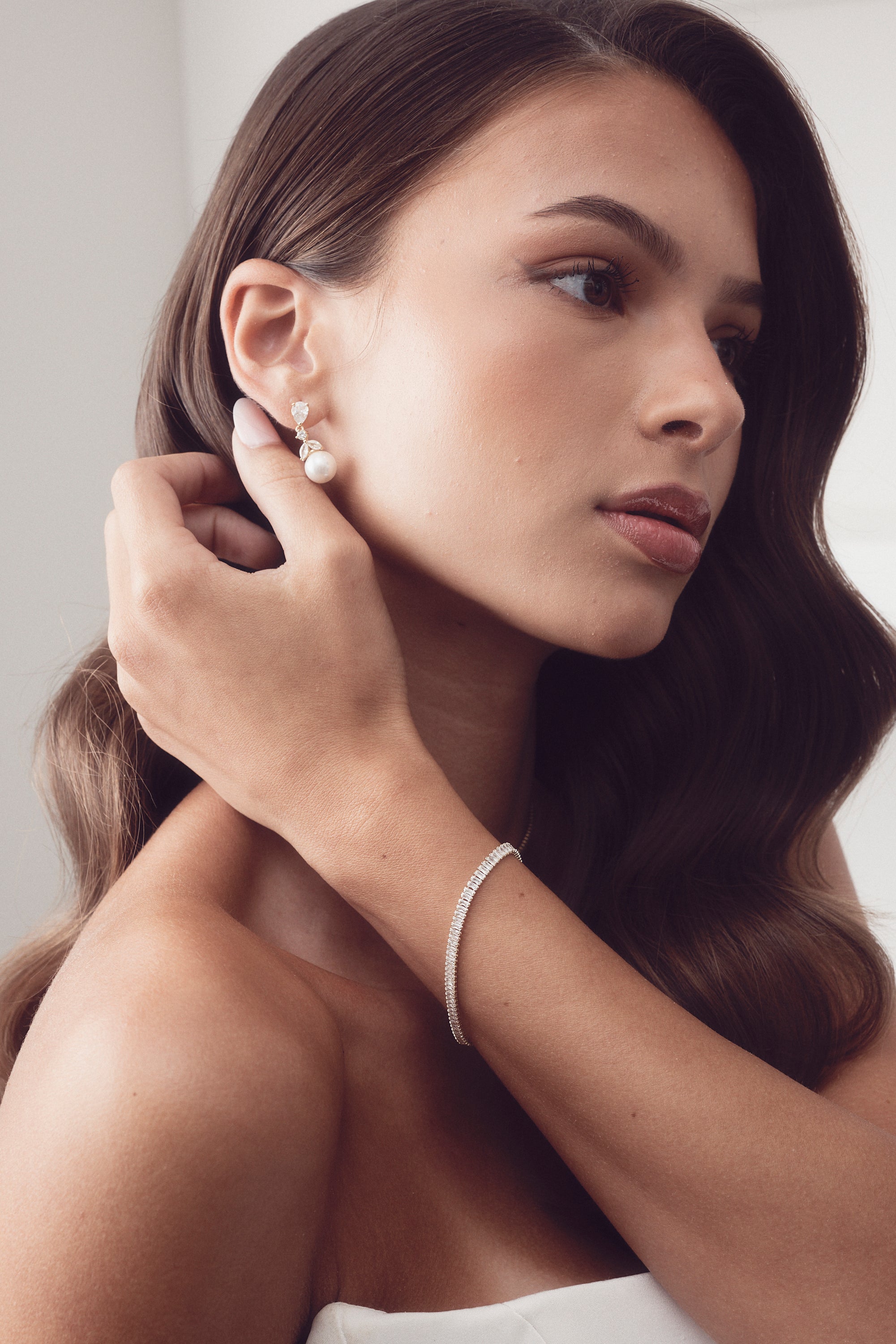 Sidney - Delicate Bridal Tennis Bracelet Baguette Crystals