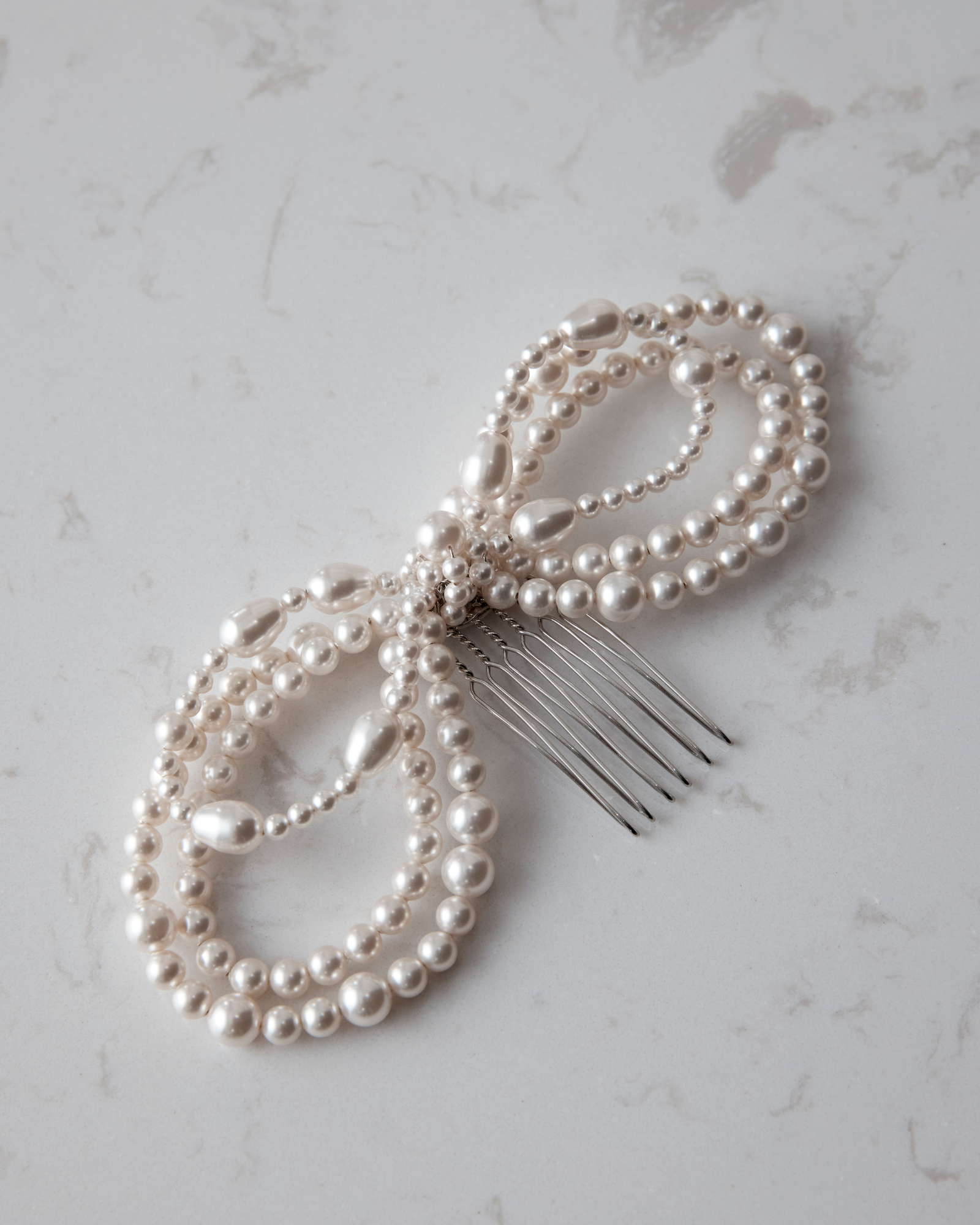 Buy Elizabeth Bower - Bowble Pearl Comb - Rhodium Silver online | The White Collection Australia