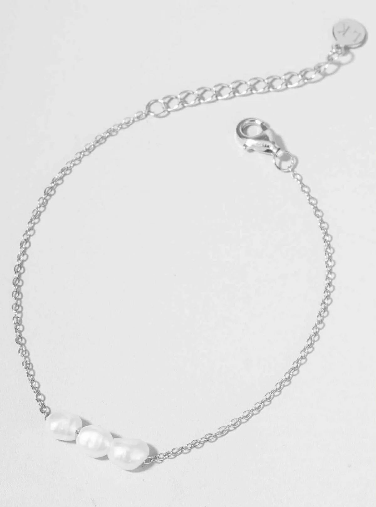 Lola Knight - Lettie Pearl Bridal Bracelet - Silver