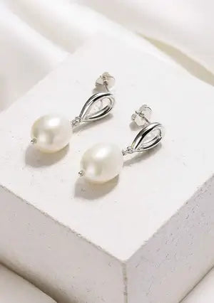 Buy Lola Knight - Athena - Pearl Drop Bridal Earrings - Silver online | The White Collection Australia