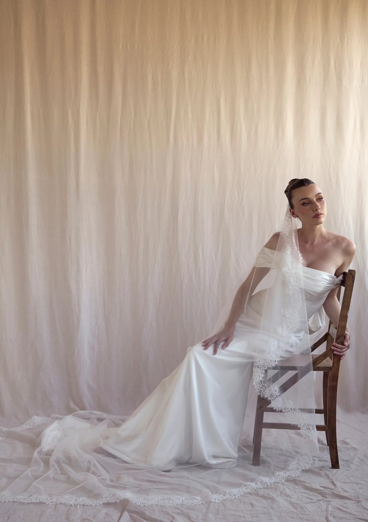 Lola Knight - Daniela - Ivory Mantilla Lace Wedding Veil